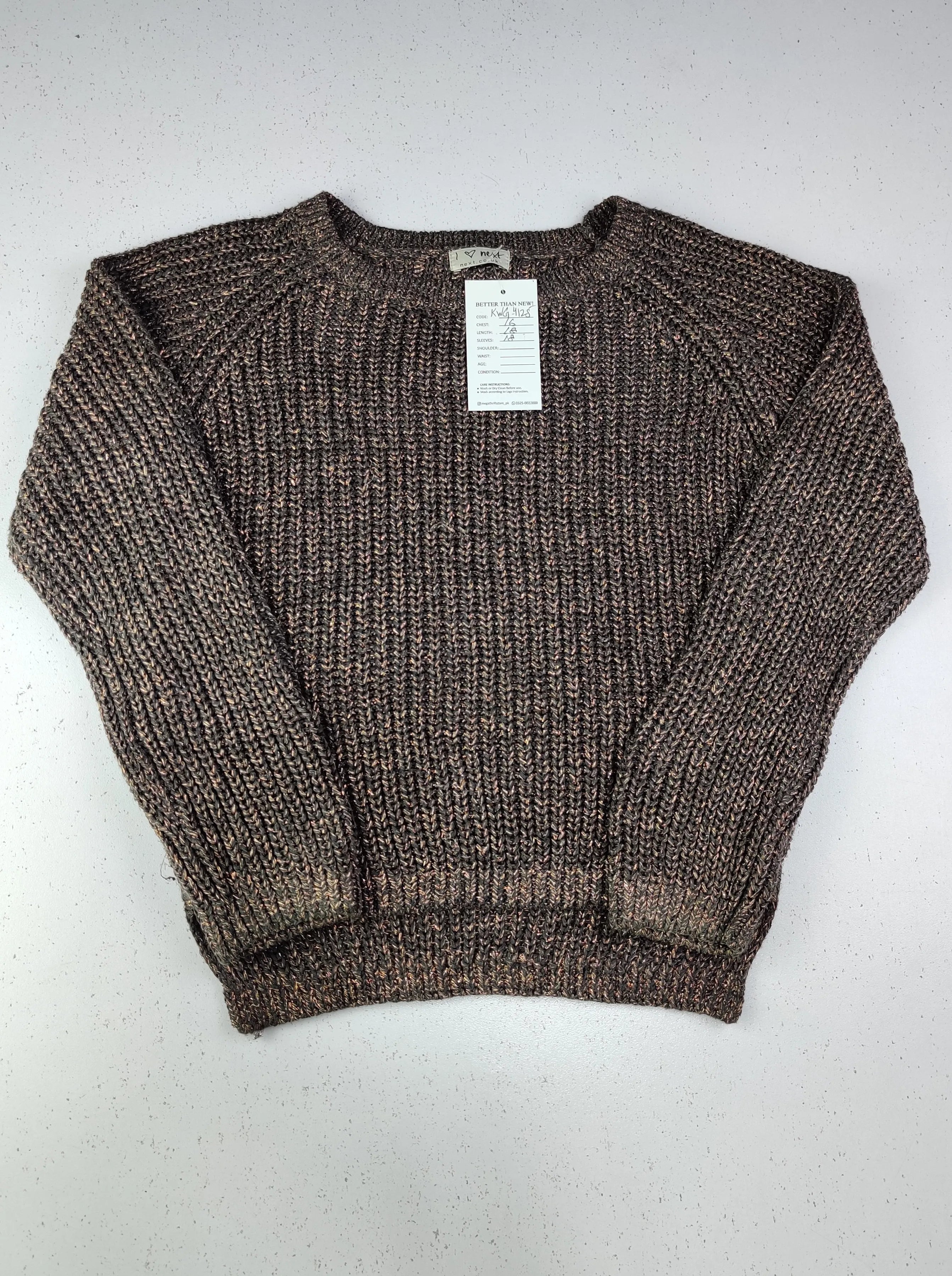 Buy online pre-used pre-loved 100% authentic & Original branded Next (KWG-4125) available in Pakistan. Top international brands avilable.