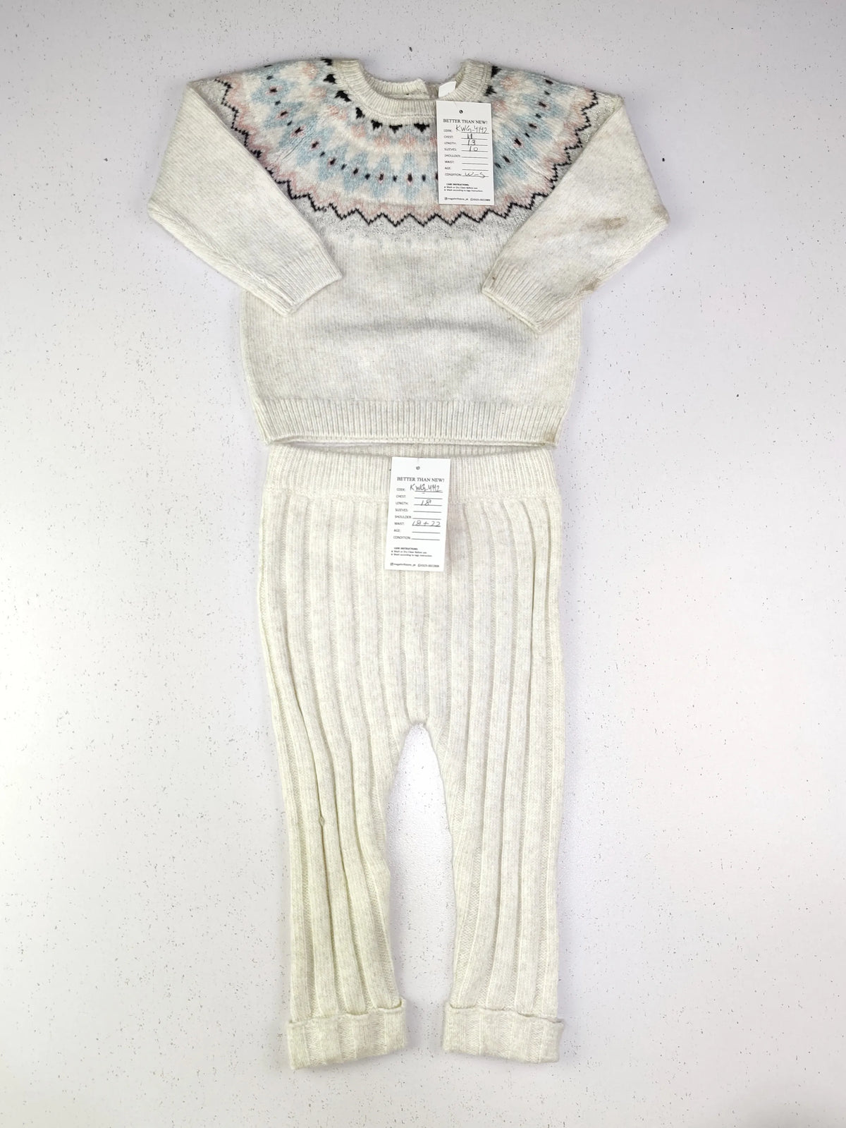 Buy online pre-used pre-loved 100% authentic & Original branded Marks & Spencer (KWG-4142) available in Pakistan. Top international brands avilable.