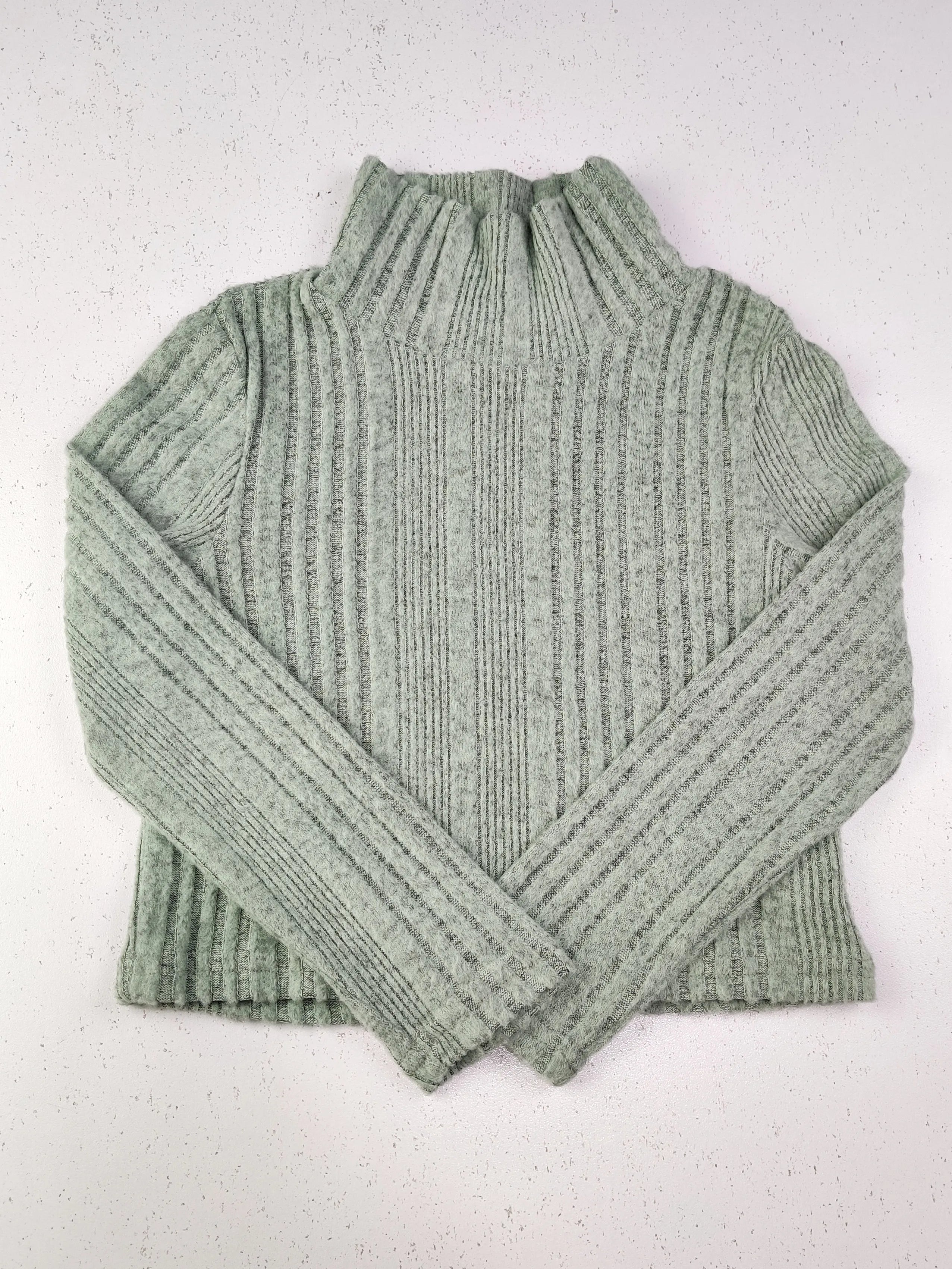 Buy online pre-used pre-loved 100% authentic & Original branded Shein (KWG-4154) available in Pakistan. Top international brands avilable.