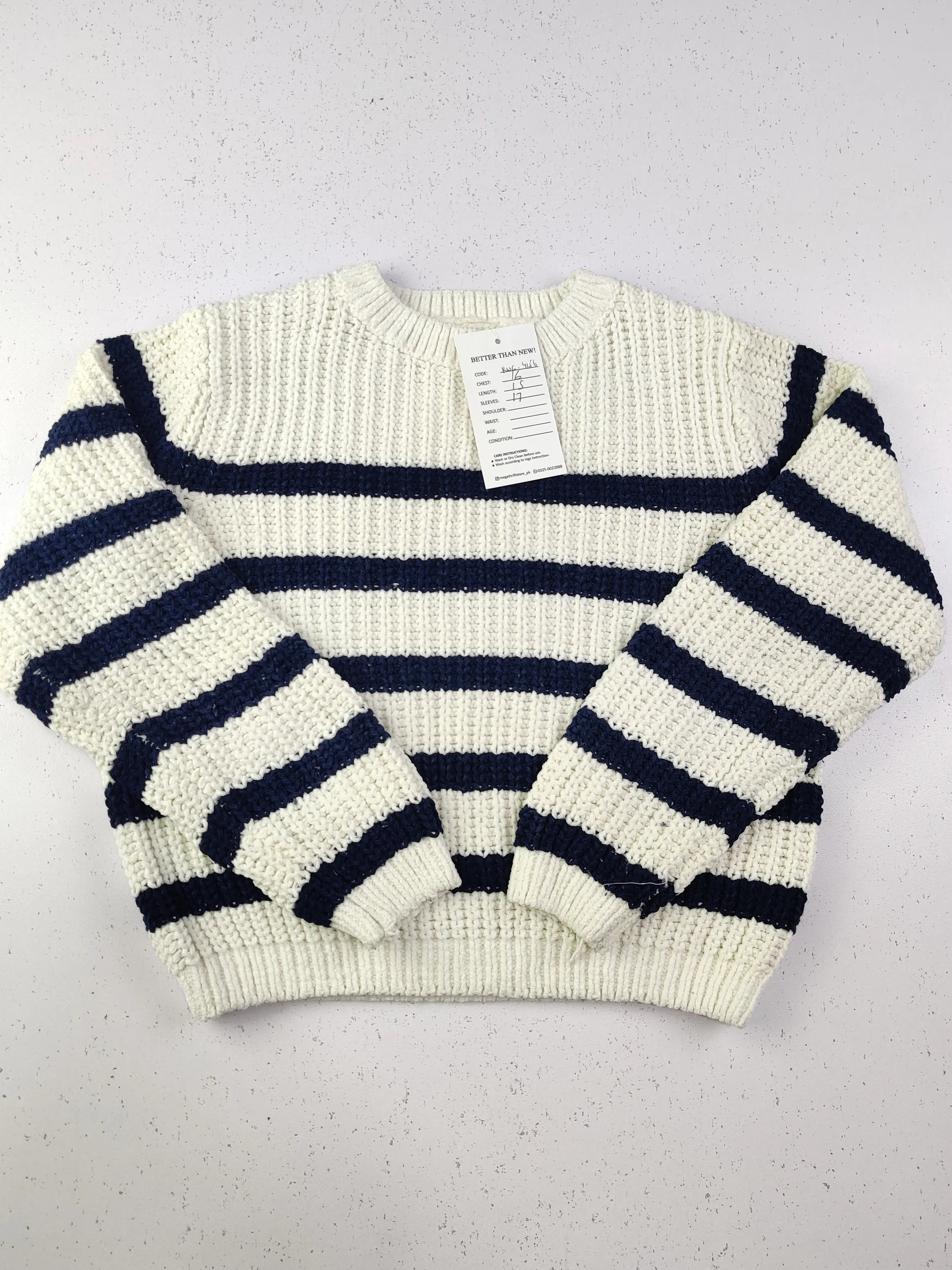 Buy online pre-used pre-loved 100% authentic & Original branded F&F (KWG-4156) available in Pakistan. Top international brands avilable.