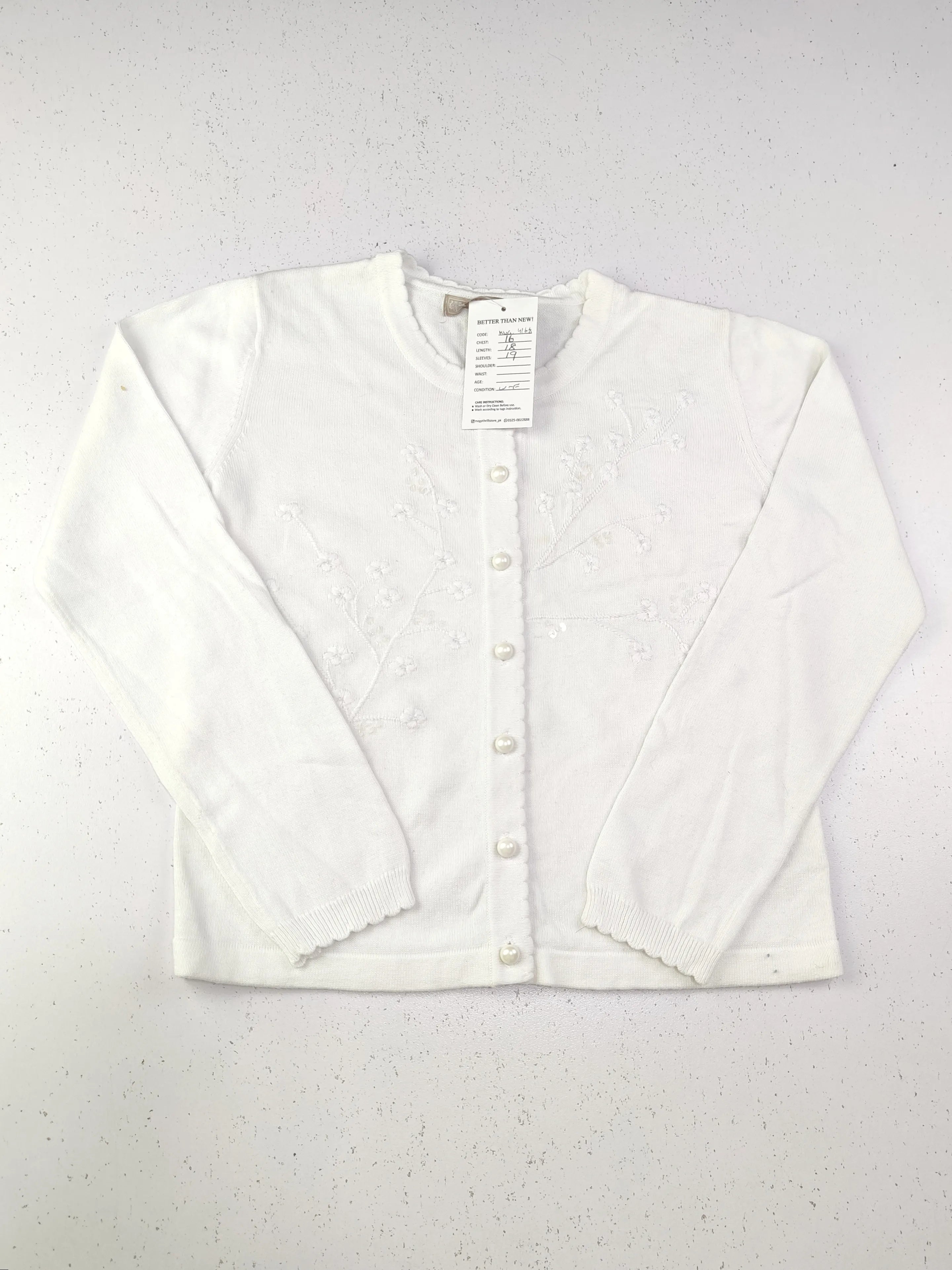 Buy online pre-used pre-loved 100% authentic & Original branded Dunnes Stores (KWG-4168) available in Pakistan. Top international brands avilable.