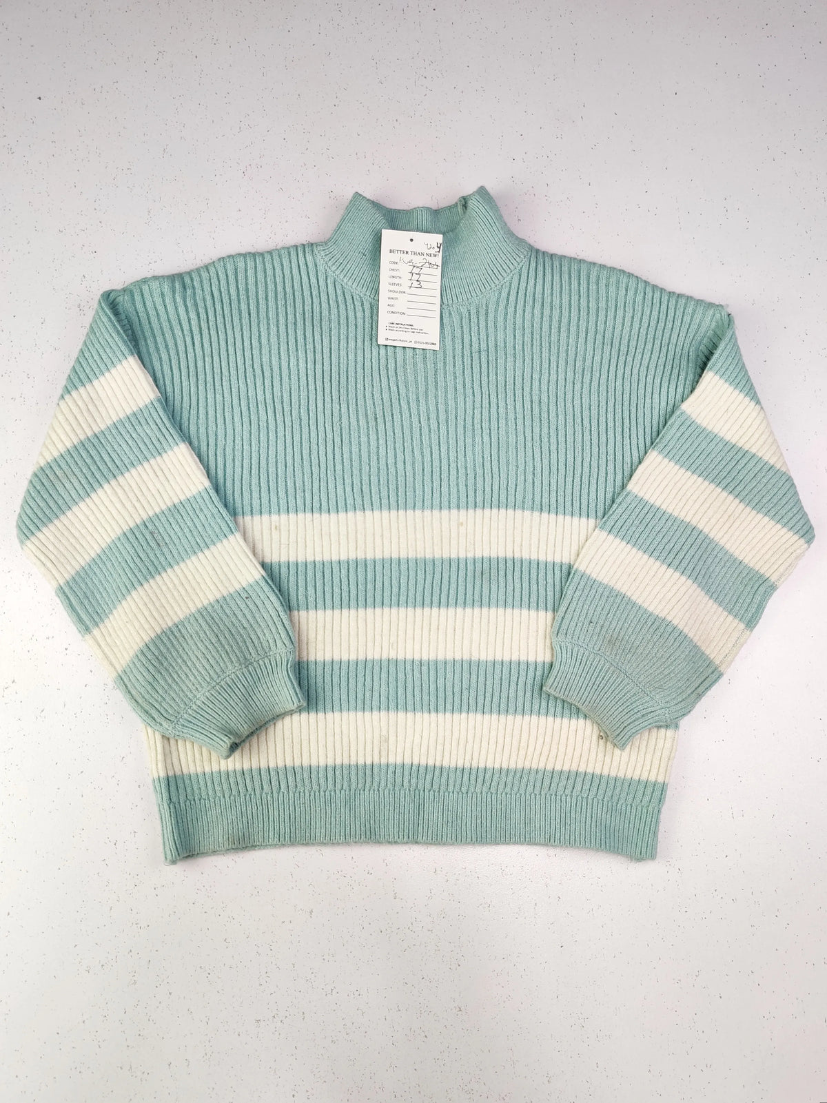 Buy online pre-used pre-loved 100% authentic & Original branded Marks & Spencer (KWG-4204) available in Pakistan. Top international brands avilable.