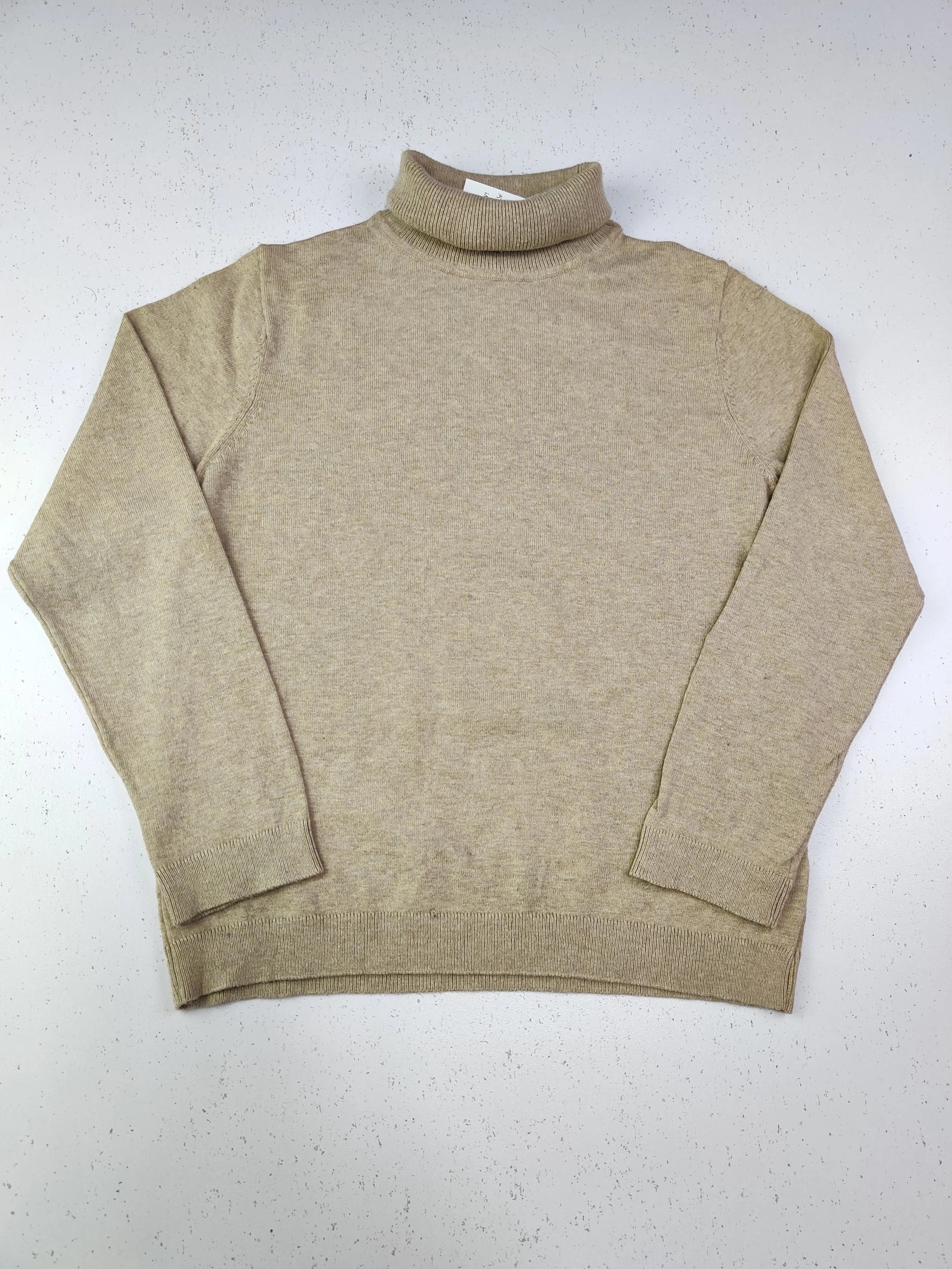Buy online pre-used pre-loved 100% authentic & Original branded Zara (KWG-4241) available in Pakistan. Top international brands avilable.