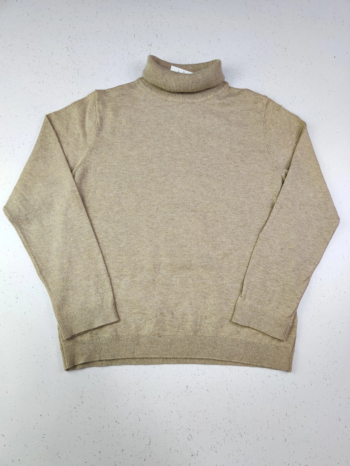 Buy online pre-used pre-loved 100% authentic & Original branded Zara (KWG-4241) available in Pakistan. Top international brands avilable.