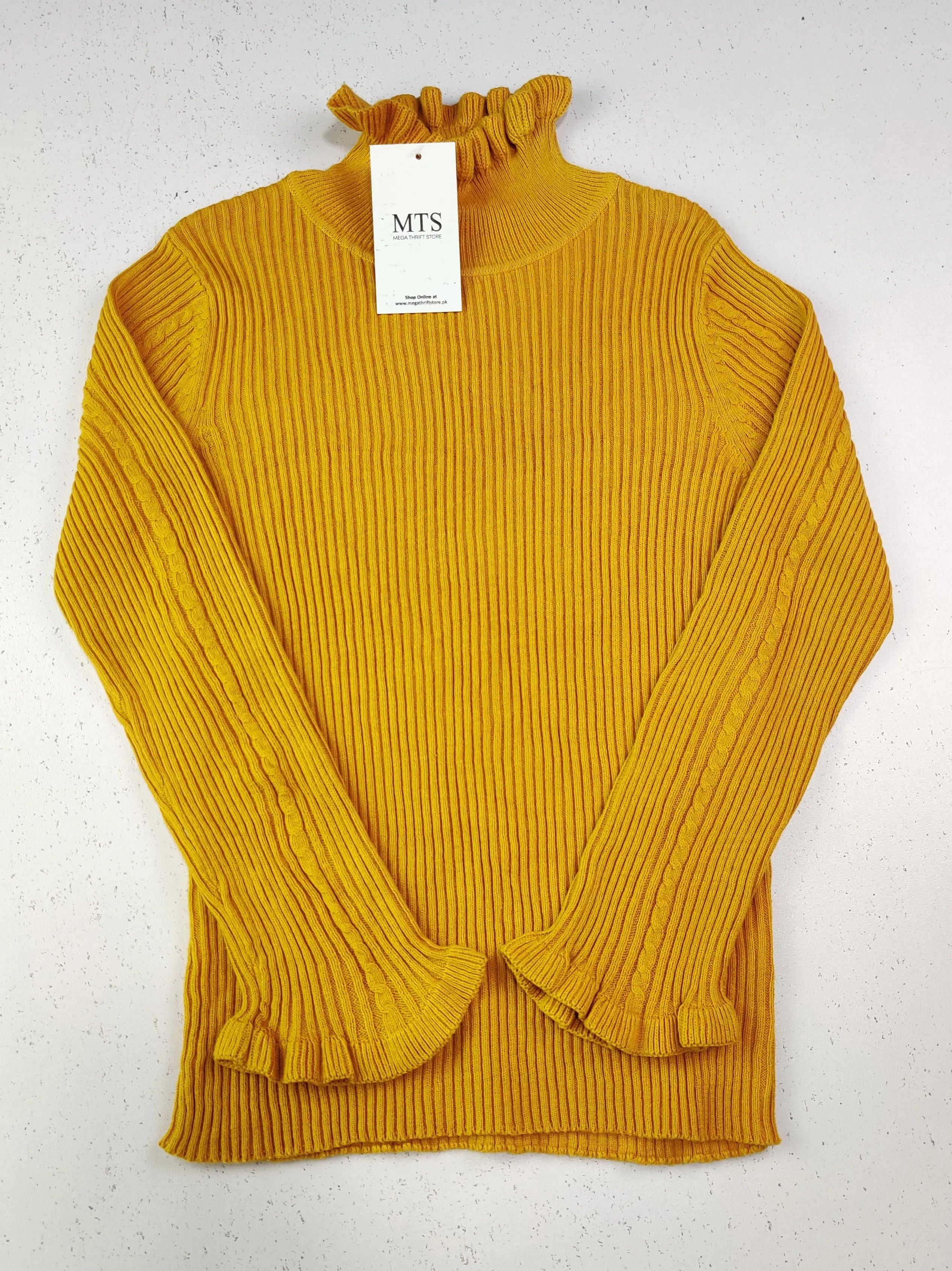 Buy online pre-used pre-loved 100% authentic & Original branded Dunnes Stores (KWG-4246) available in Pakistan. Top international brands avilable.