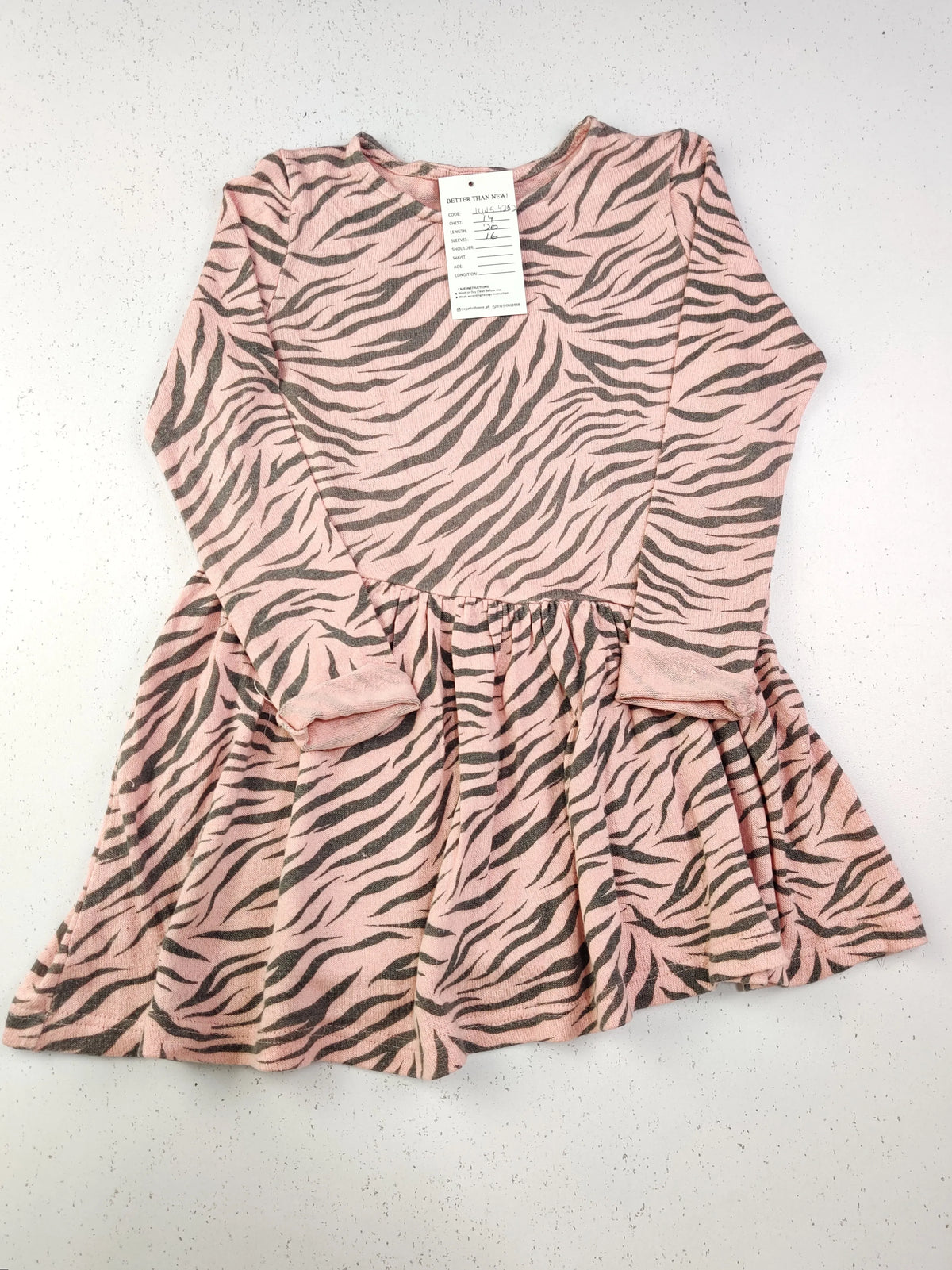 Buy online pre-used pre-loved 100% authentic & Original branded Dunnes Stores (KWG-4262) available in Pakistan. Top international brands avilable.