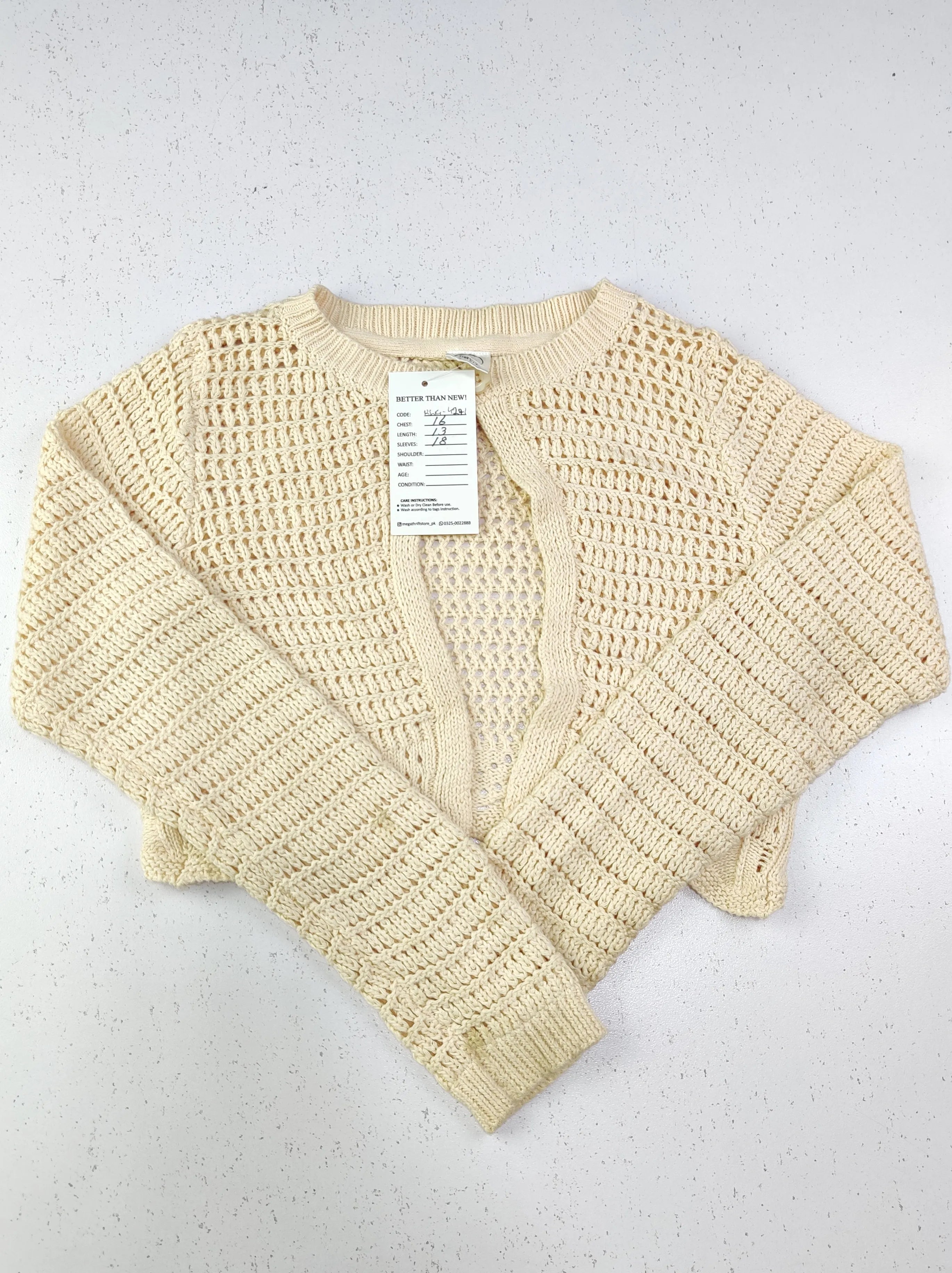 Buy online pre-used pre-loved 100% authentic & Original branded Little Kids (KWG-4271) available in Pakistan. Top international brands avilable.