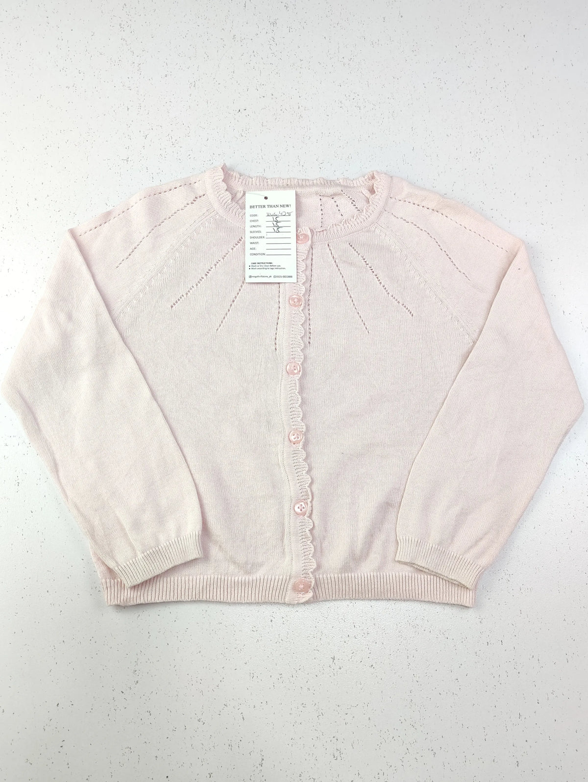 Buy online pre-used pre-loved 100% authentic & Original branded Unknown Brand (KWG-4295) available in Pakistan. Top international brands avilable.