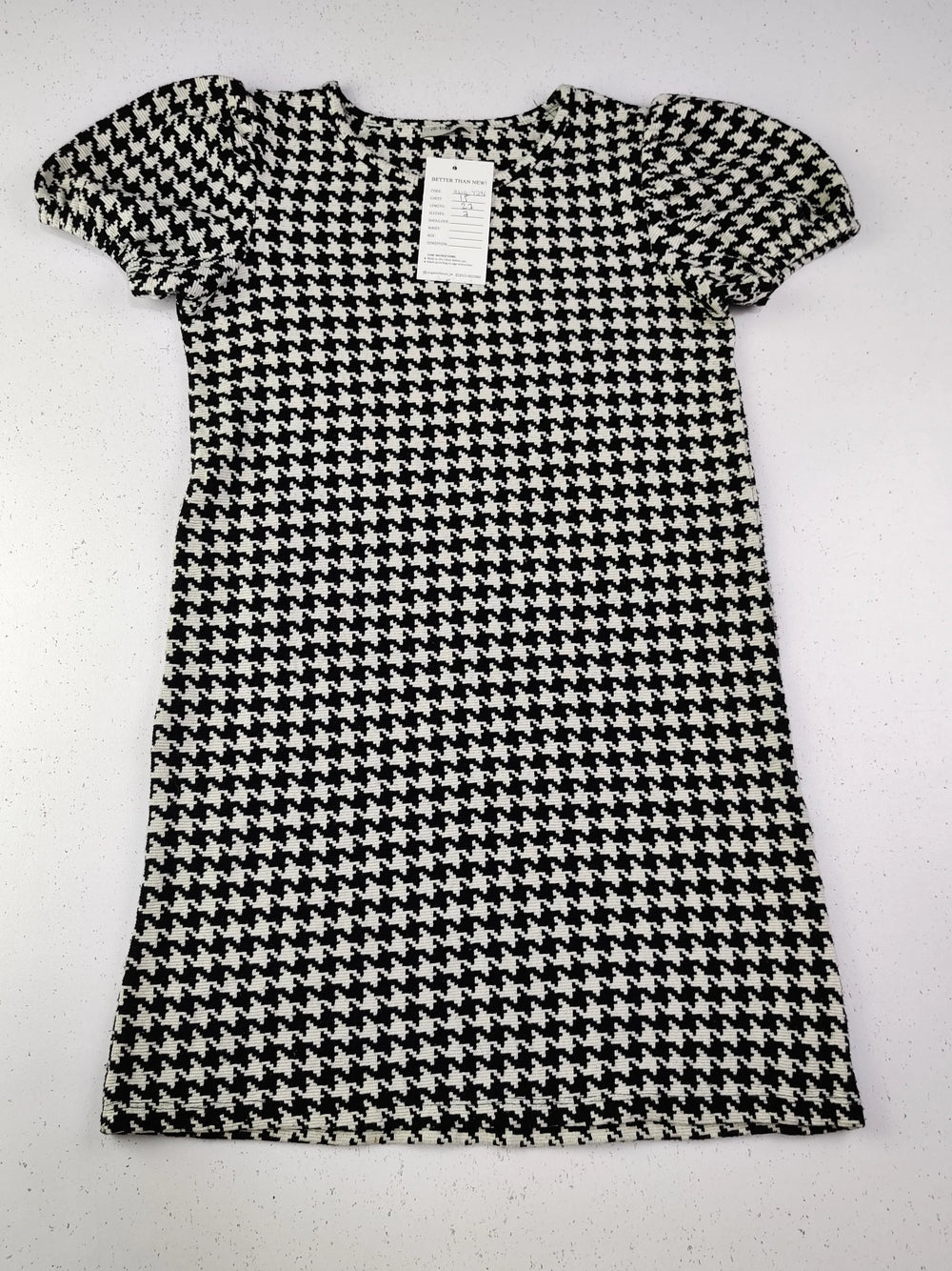 Buy online pre-used pre-loved 100% authentic & Original branded F&F (KWG-4296) available in Pakistan. Top international brands avilable.