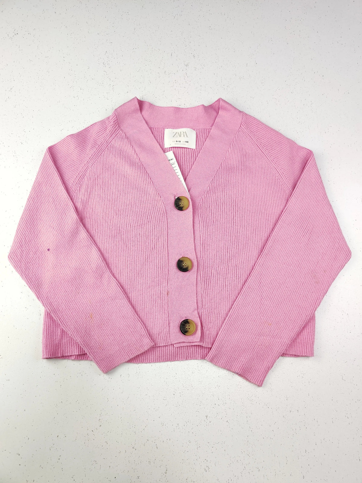 Buy online pre-used pre-loved 100% authentic & Original branded Zara (KWG-4325) available in Pakistan. Top international brands avilable.