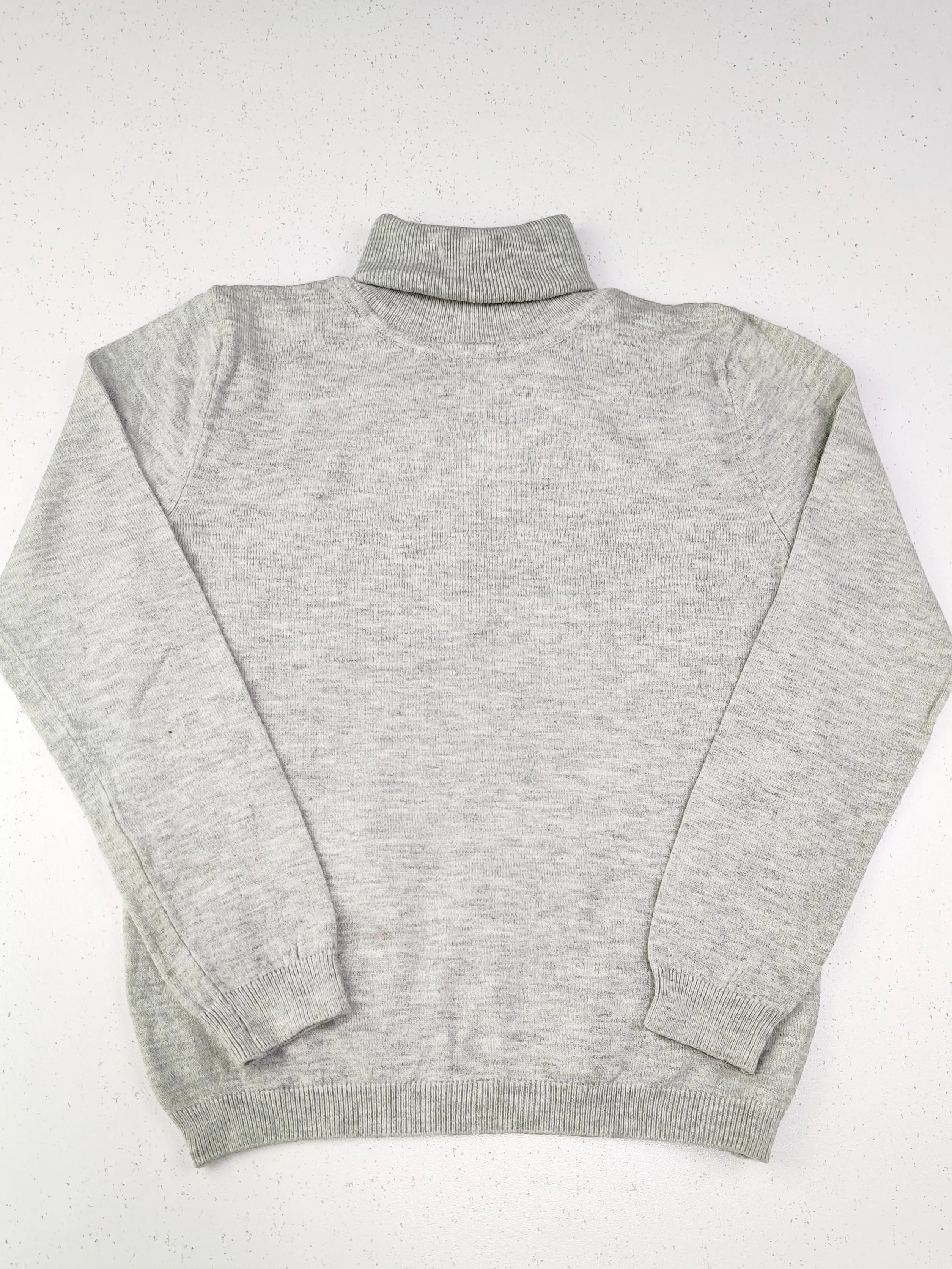 Buy online pre-used pre-loved 100% authentic & Original branded Primark (KWG-4351) available in Pakistan. Top international brands avilable.