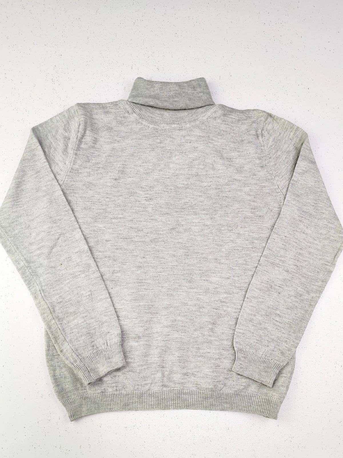 Buy online pre-used pre-loved 100% authentic & Original branded Primark (KWG-4351) available in Pakistan. Top international brands avilable.