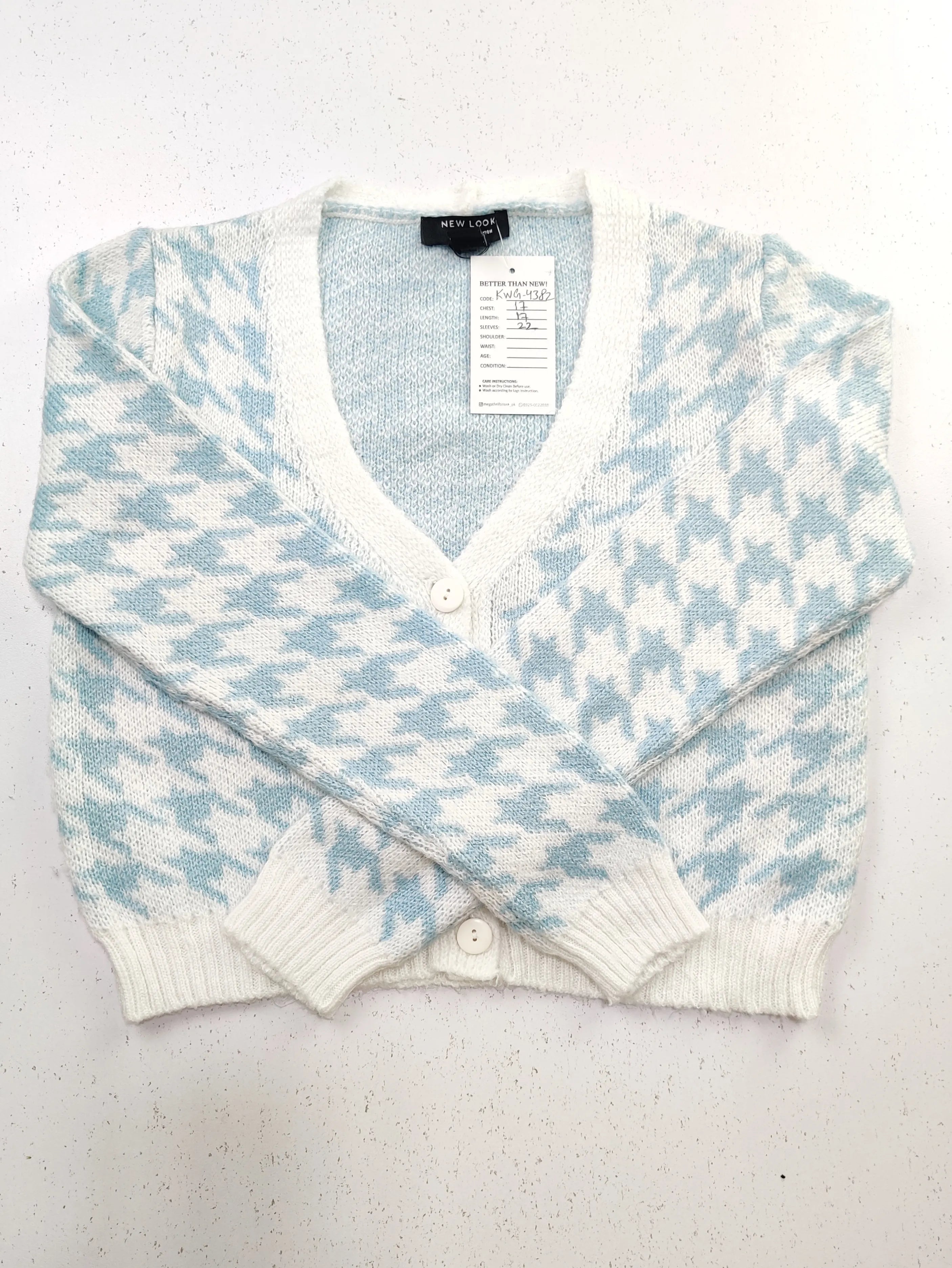 Buy online pre-used pre-loved 100% authentic & Original branded New Look 915 (KWG-4382) available in Pakistan. Top international brands avilable.