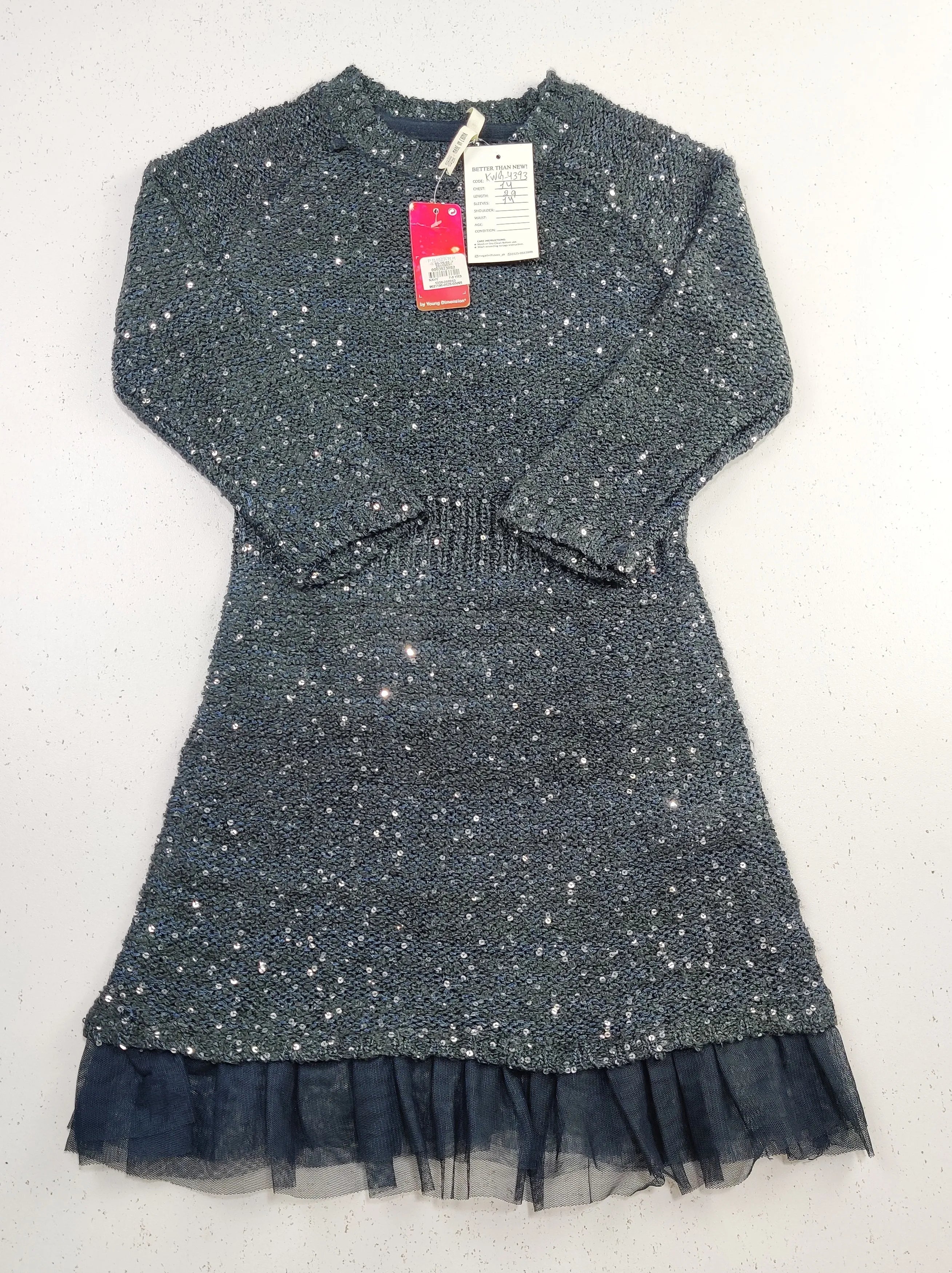 Buy online pre-used pre-loved 100% authentic & Original branded Young Dimension (KWG-4393) available in Pakistan. Top international brands avilable.