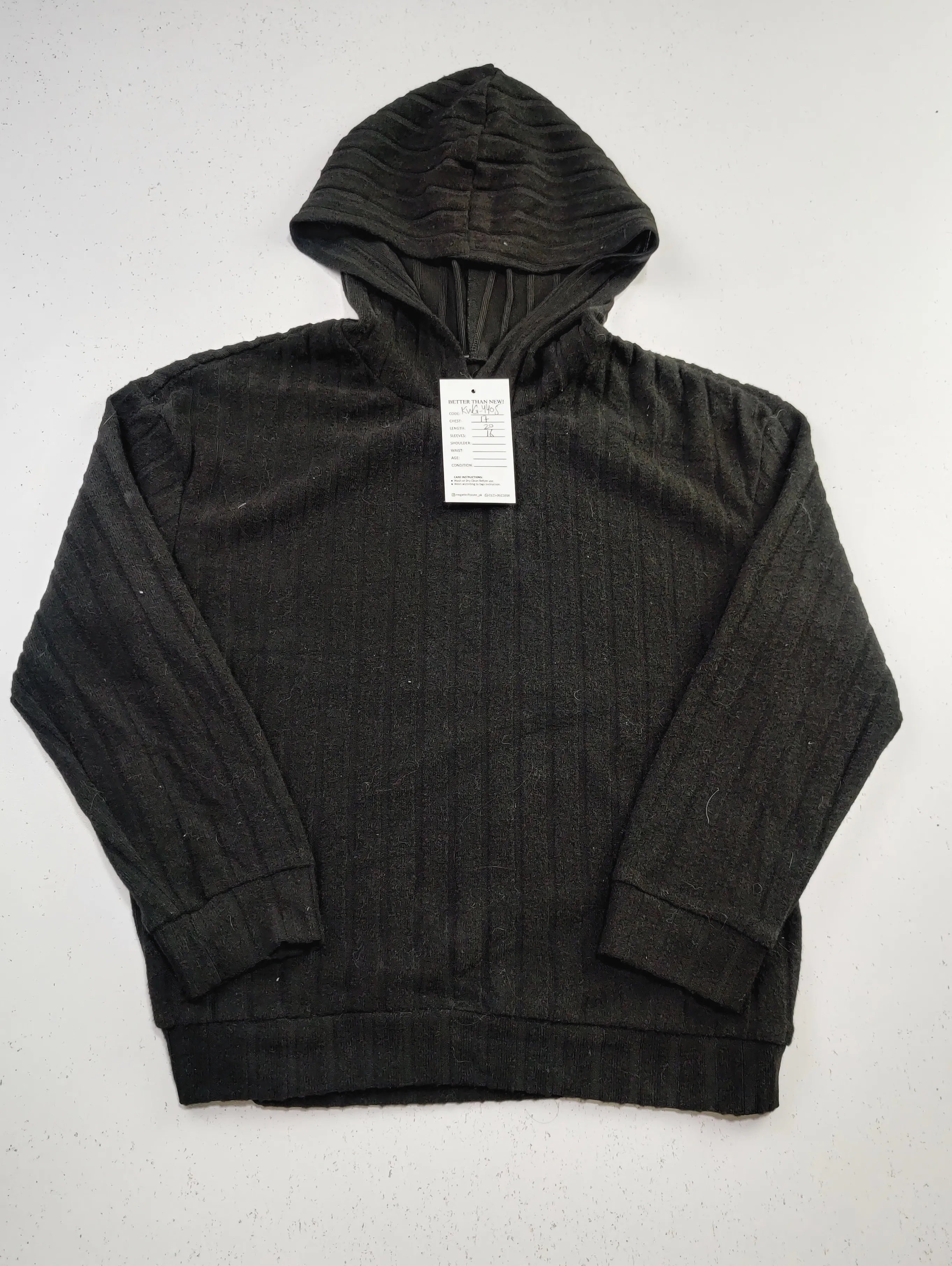 Buy online pre-used pre-loved 100% authentic & Original branded Unknown Brand (KWG-4405) available in Pakistan. Top international brands avilable.
