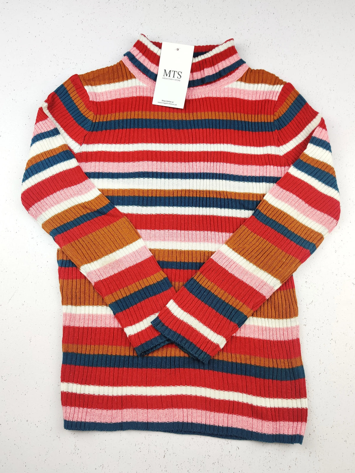 Buy online pre-used pre-loved 100% authentic & Original branded Tu (KWG-4432) available in Pakistan. Top international brands avilable.