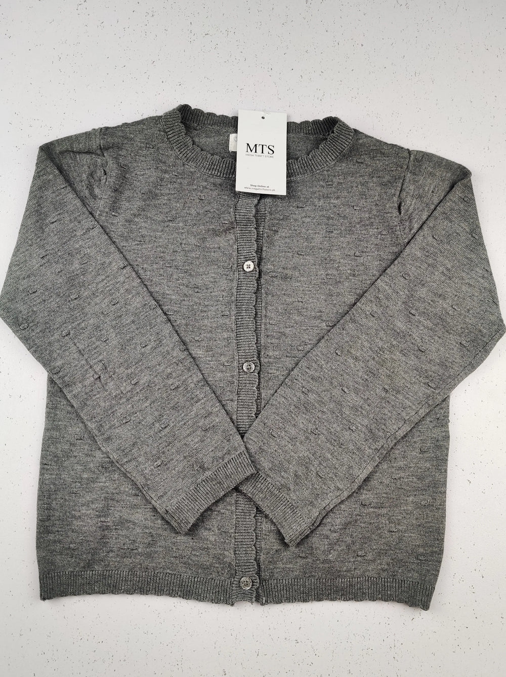 Buy online pre-used pre-loved 100% authentic & Original branded Primark (KWG-4439) available in Pakistan. Top international brands avilable.