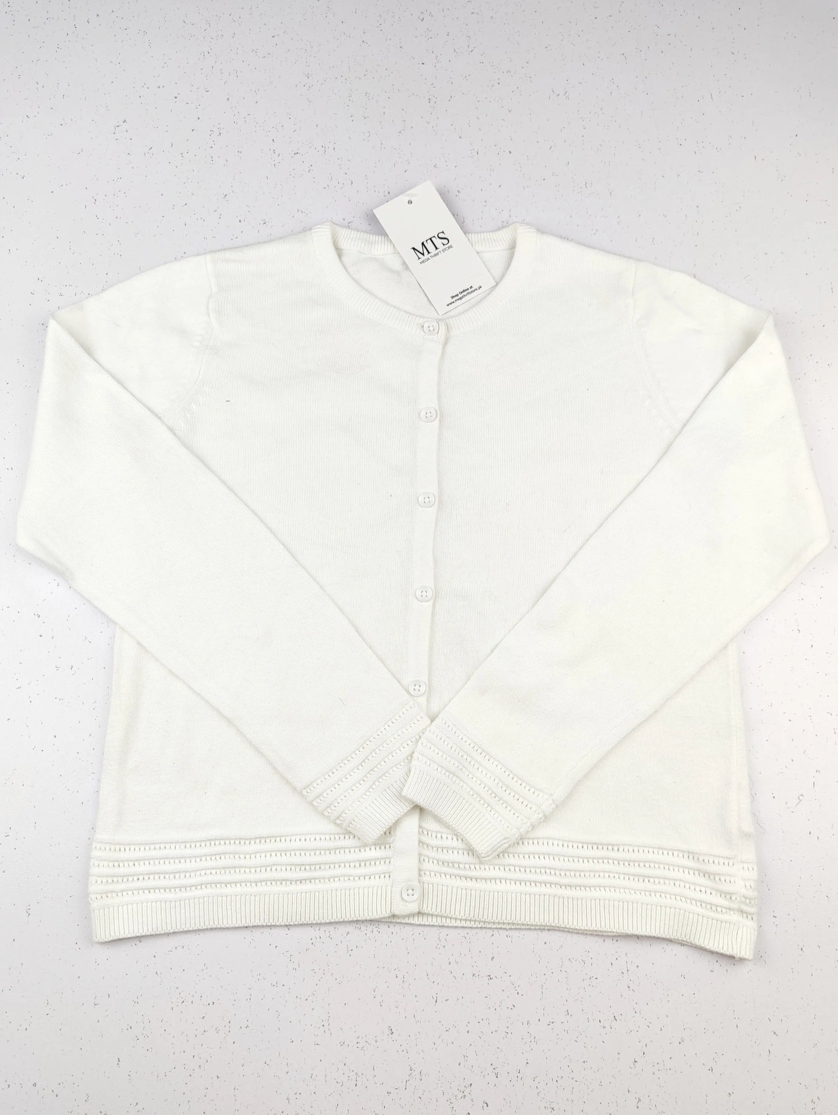 Buy online pre-used pre-loved 100% authentic & Original branded Dunnes Store (KWG-4449) available in Pakistan. Top international brands avilable.