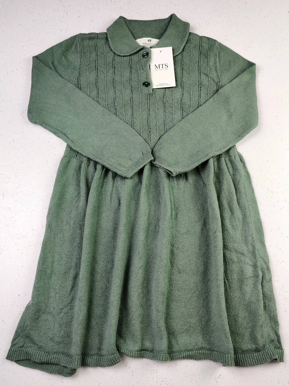 Buy online pre-used pre-loved 100% authentic & Original branded H&M (KWG-4493) available in Pakistan. Top international brands avilable.