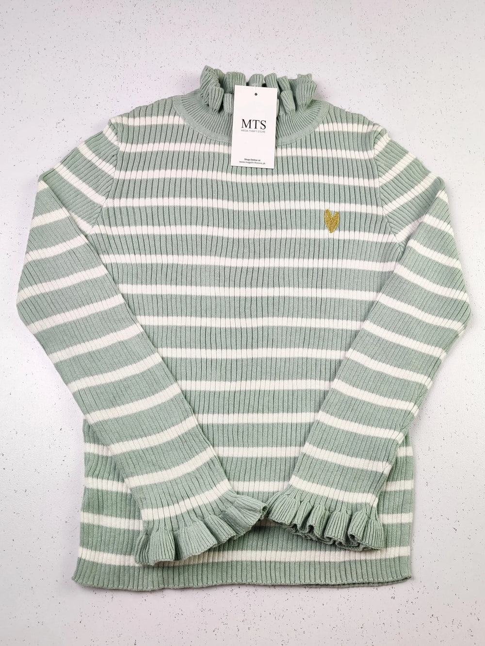 Buy online pre-used pre-loved 100% authentic & Original branded Primark (KWG-4542) available in Pakistan. Top international brands avilable.