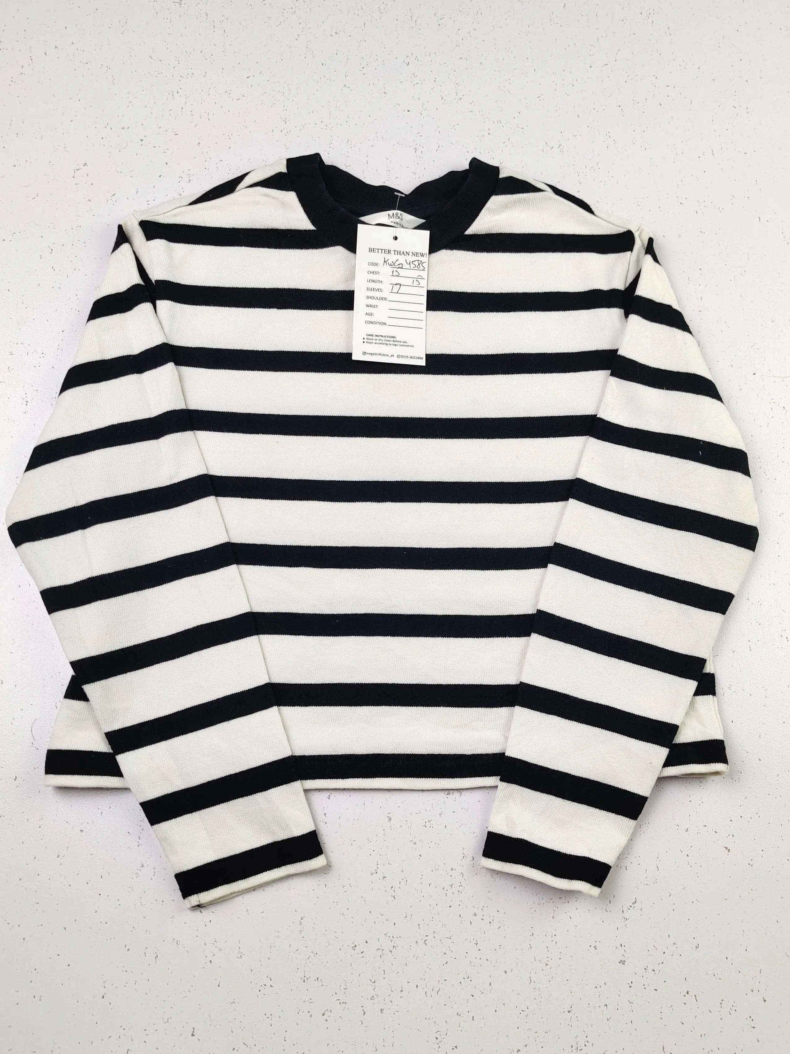 Buy online pre-used pre-loved 100% authentic & Original branded Marks & Spencer (KWG-4585) available in Pakistan. Top international brands avilable.