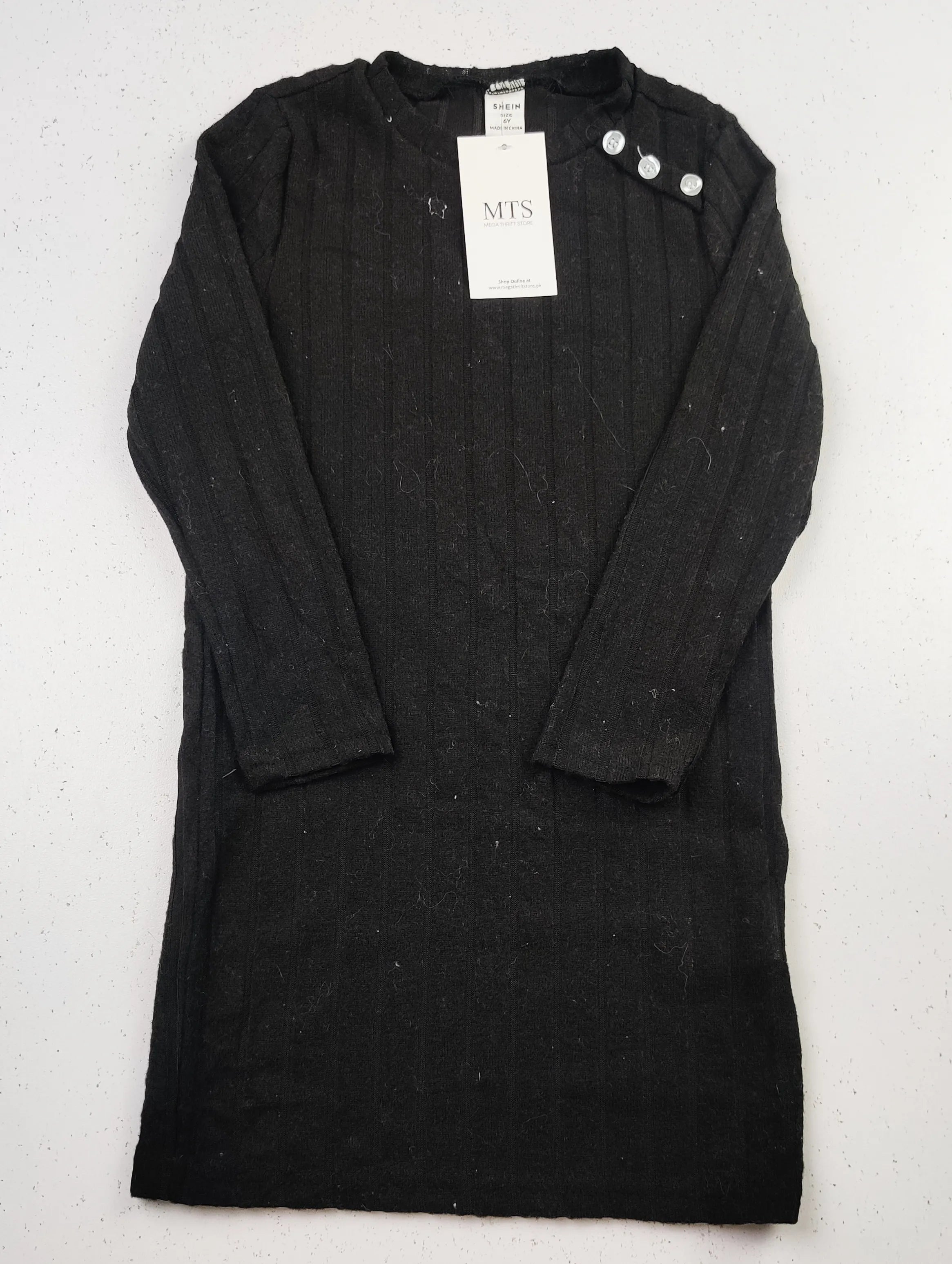 Buy online pre-used pre-loved 100% authentic & Original branded Shein (KWG-4666) available in Pakistan. Top international brands avilable.