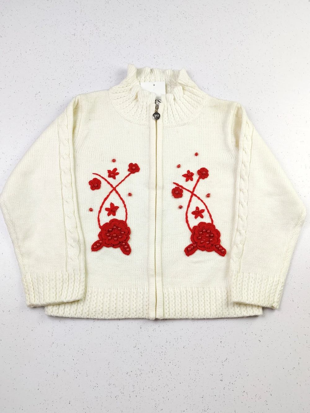 Buy online pre-used pre-loved 100% authentic & Original branded Unknown Brand (KWG-4675) available in Pakistan. Top international brands avilable.