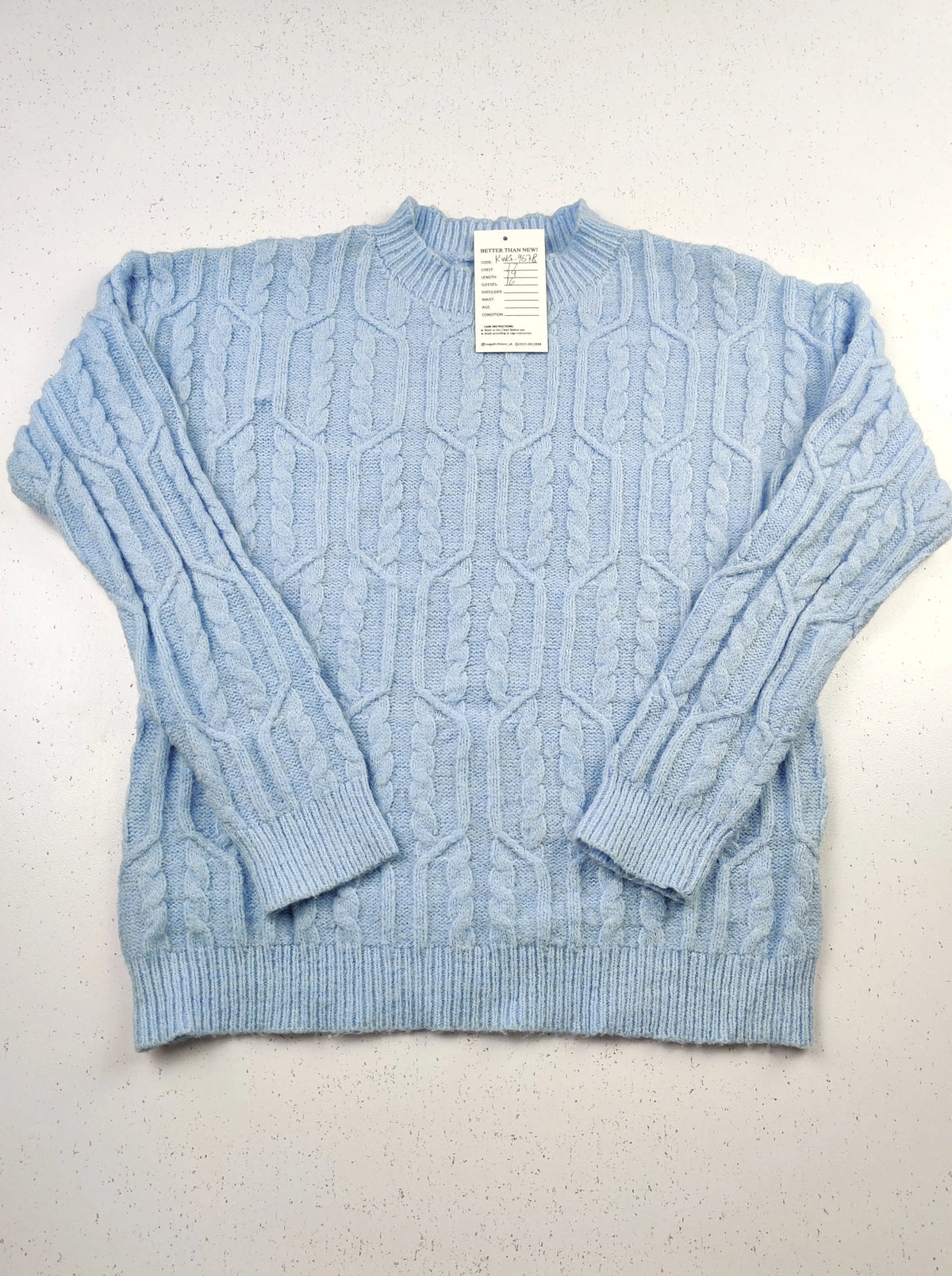 Buy online pre-used pre-loved 100% authentic & Original branded Unknown Brand (KWG-4678) available in Pakistan. Top international brands avilable.