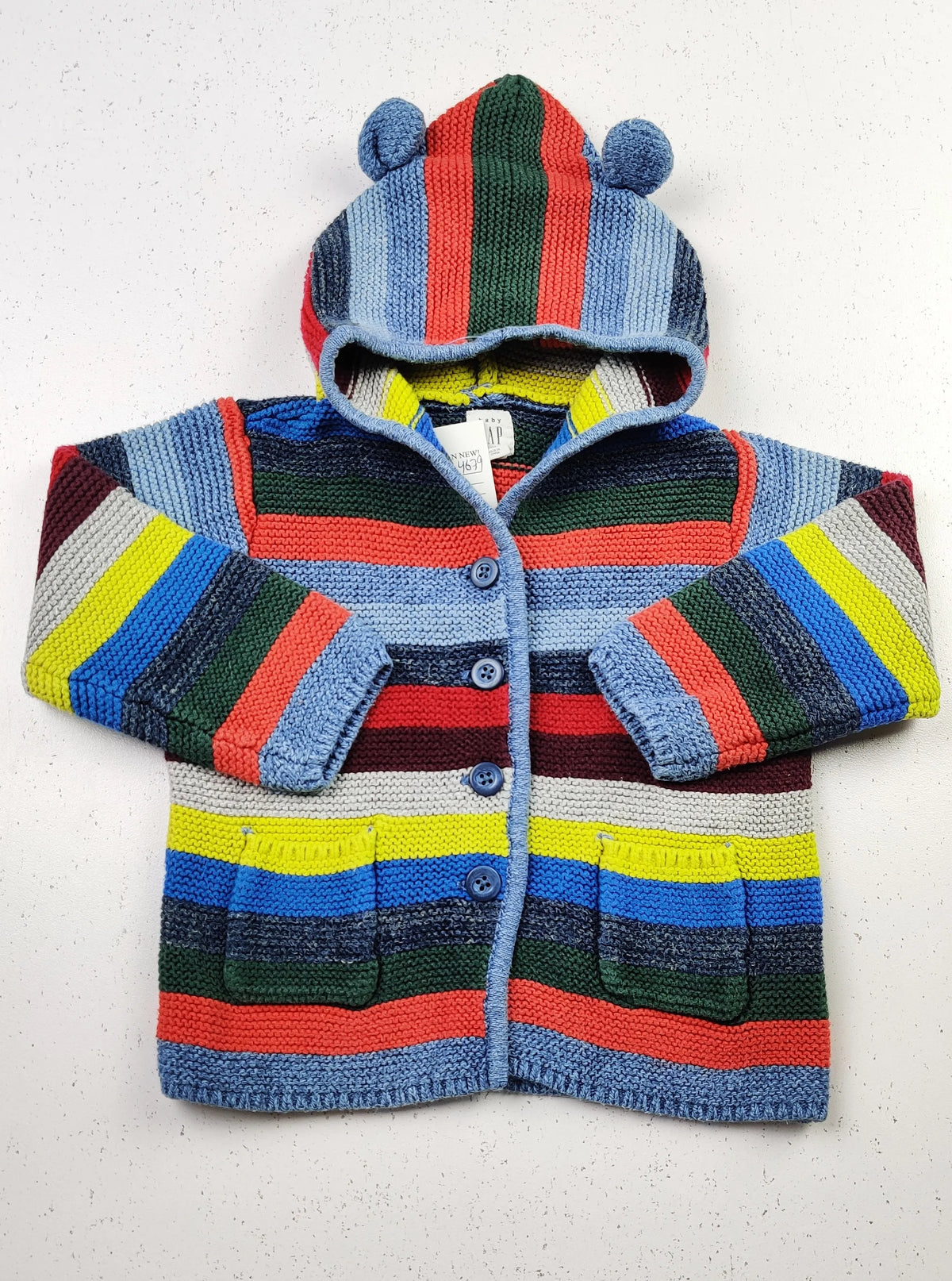 Buy online pre-used pre-loved 100% authentic & Original branded Gap (KWG-4679) available in Pakistan. Top international brands avilable.