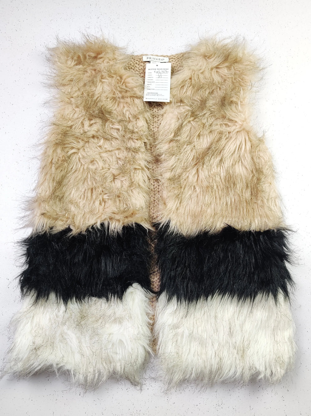 Buy online pre-used pre-loved 100% authentic & Original branded Primark (KWG-4690) available in Pakistan. Top international brands avilable.