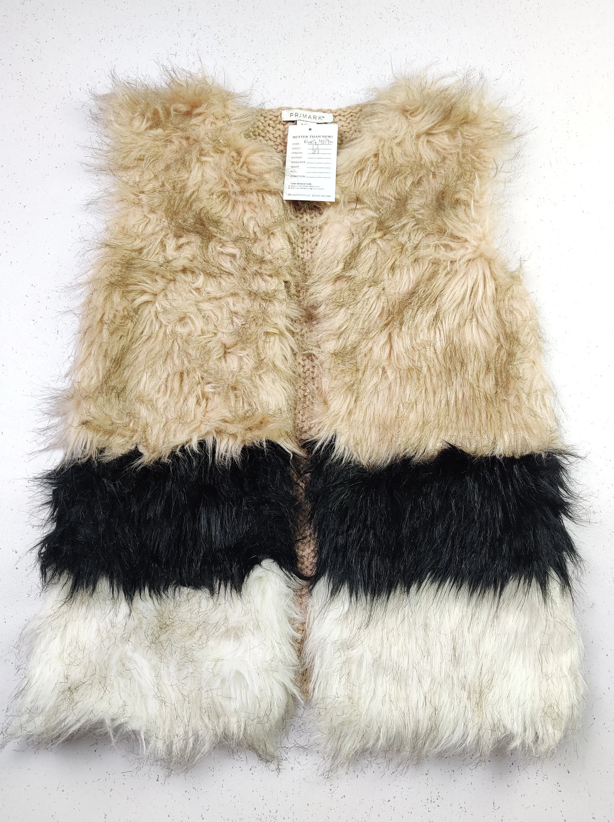 Buy online pre-used pre-loved 100% authentic & Original branded Primark (KWG-4690) available in Pakistan. Top international brands avilable.
