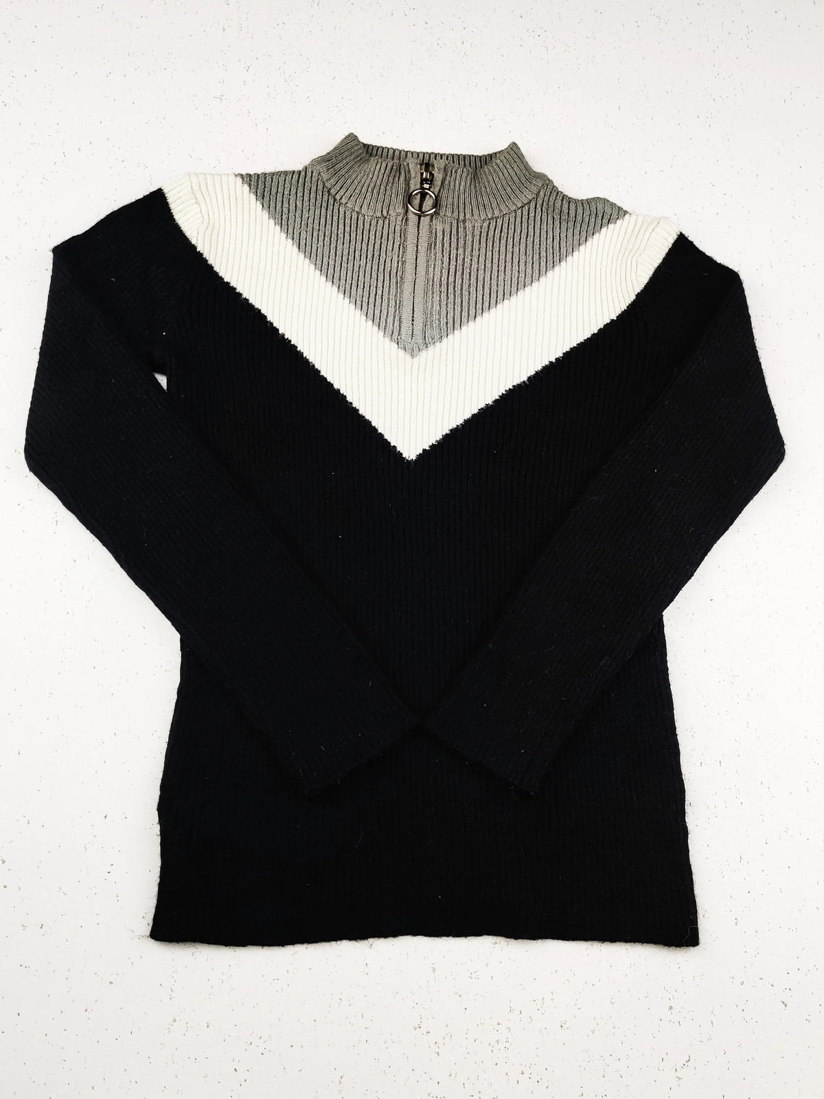 Buy online pre-used pre-loved 100% authentic & Original branded Primark (KWG-4727) available in Pakistan. Top international brands avilable.