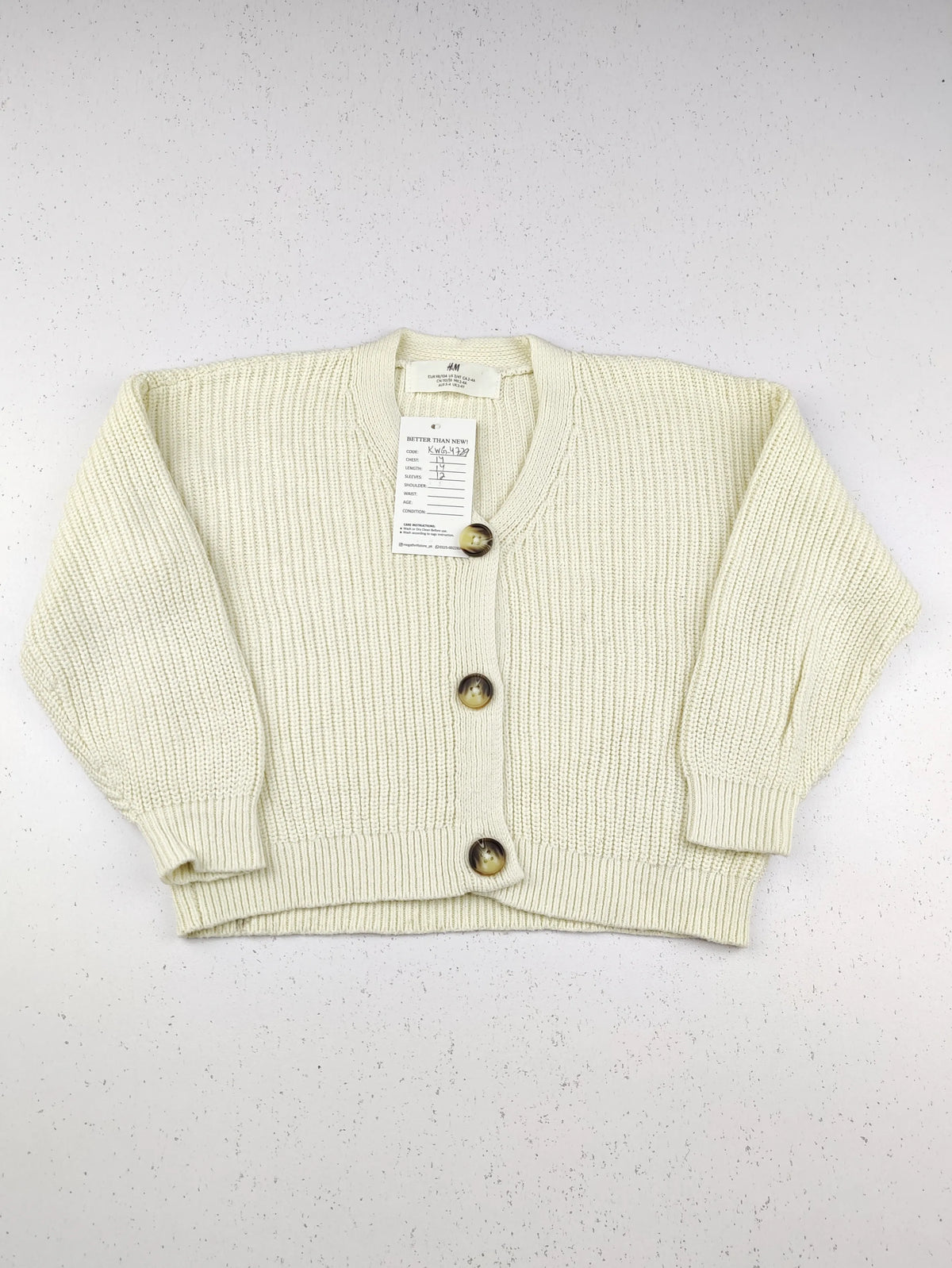 Buy online pre-used pre-loved 100% authentic & Original branded H&M (KWG-4729) available in Pakistan. Top international brands avilable.