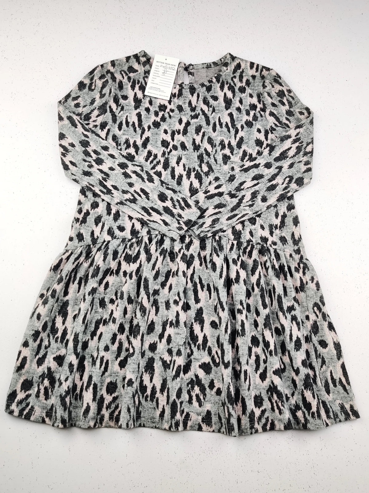 Buy online pre-used pre-loved 100% authentic & Original branded Dunnes Stores (KWG-4752) available in Pakistan. Top international brands avilable.