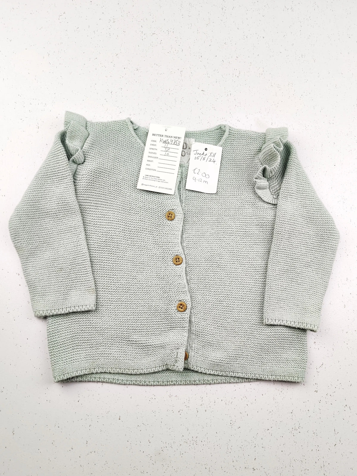 Buy online pre-used pre-loved 100% authentic & Original branded F&F (KWG-4753) available in Pakistan. Top international brands avilable.