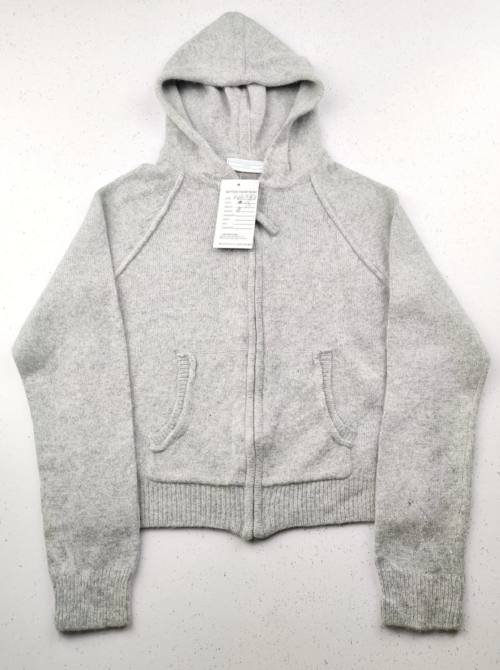 Buy online pre-used pre-loved 100% authentic & Original branded The Little White Company (KWG-4787) available in Pakistan. Top international brands avilable.