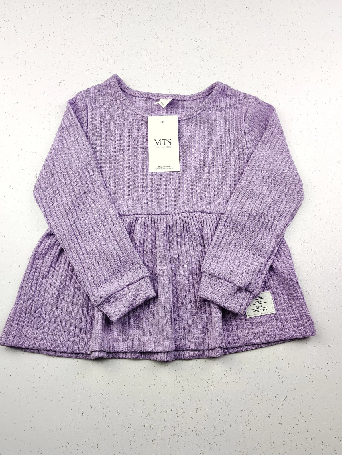 Buy online pre-used pre-loved 100% authentic & Original branded Shein (KWG-4828) available in Pakistan. Top international brands avilable.