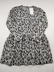 Buy online pre-used pre-loved 100% authentic & Original branded Dunnes Stores (KWG-4849) available in Pakistan. Top international brands avilable.