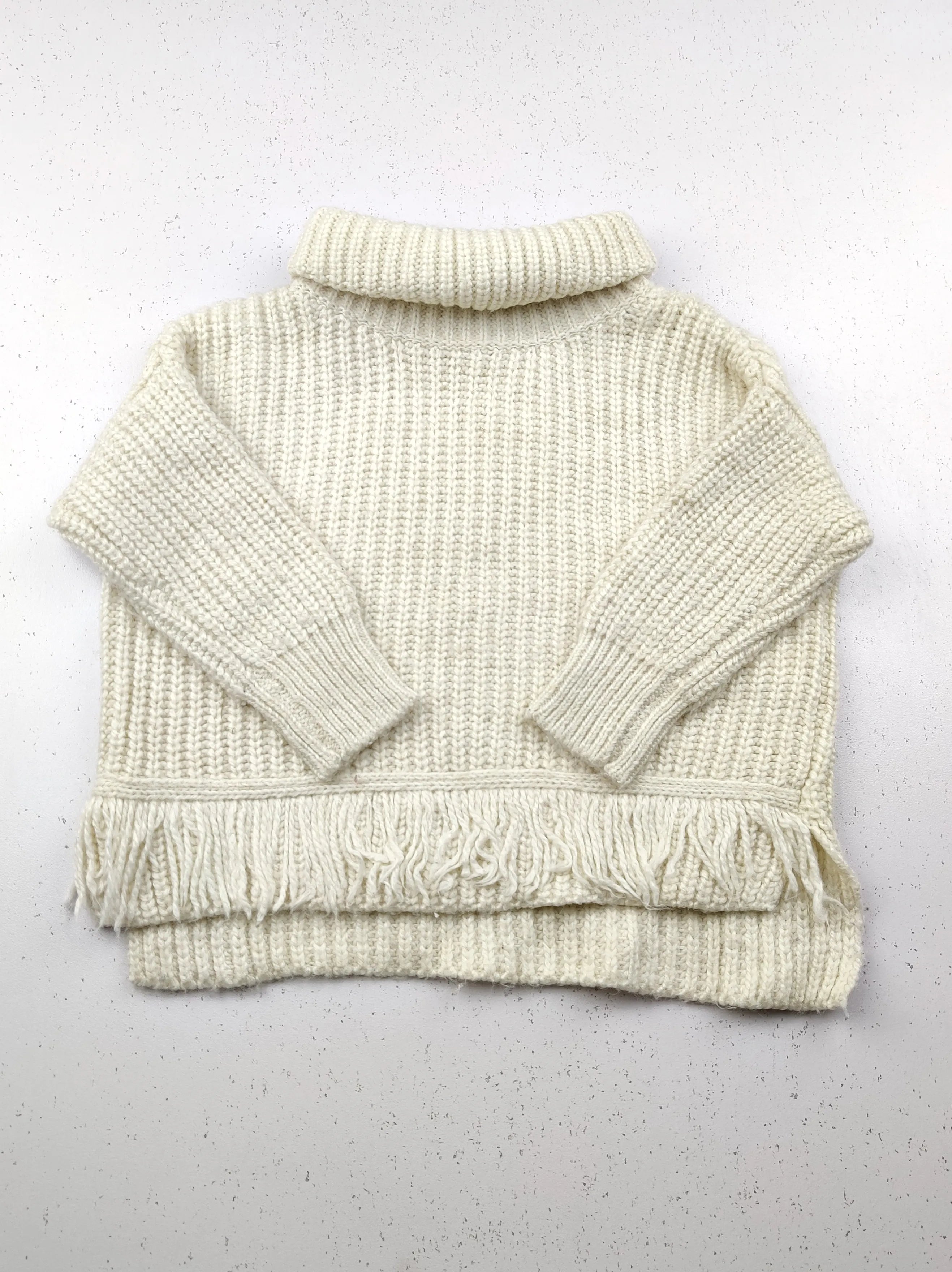 Buy online pre-used pre-loved 100% authentic & Original branded Primark (KWG-4874) available in Pakistan. Top international brands avilable.