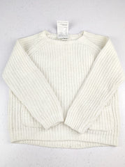 Buy online pre-used pre-loved 100% authentic & Original branded F&F (KWG-4935) available in Pakistan. Top international brands avilable.