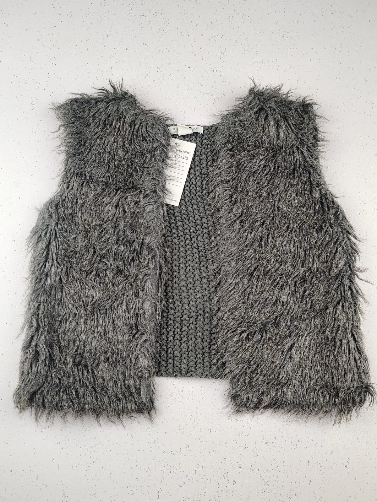 Buy online pre-used pre-loved 100% authentic & Original branded Primark (KWG-5043) available in Pakistan. Top international brands avilable.