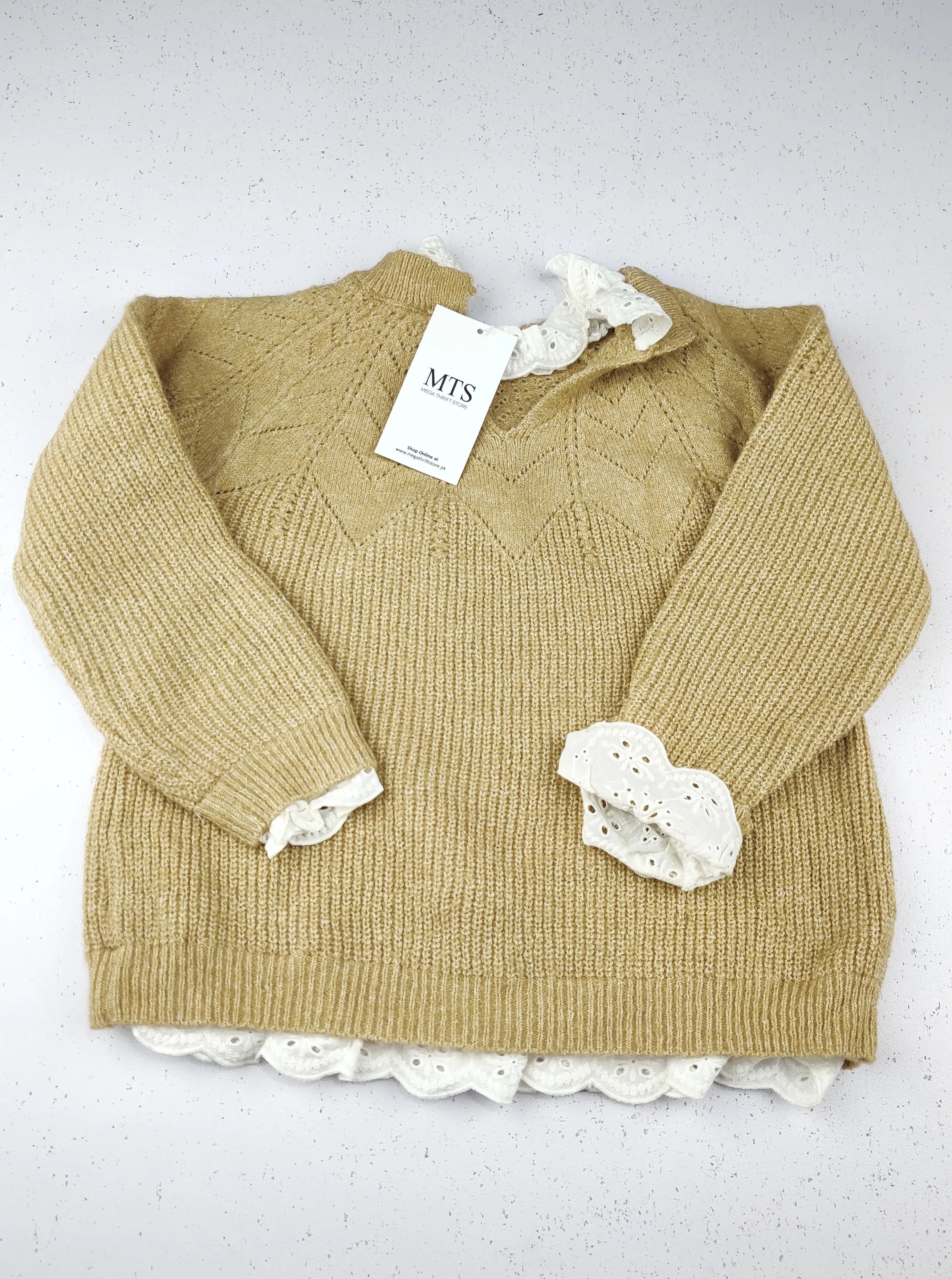 Buy online pre-used pre-loved 100% authentic & Original branded Dunnes Stores (KWG-5122) available in Pakistan. Top international brands avilable.