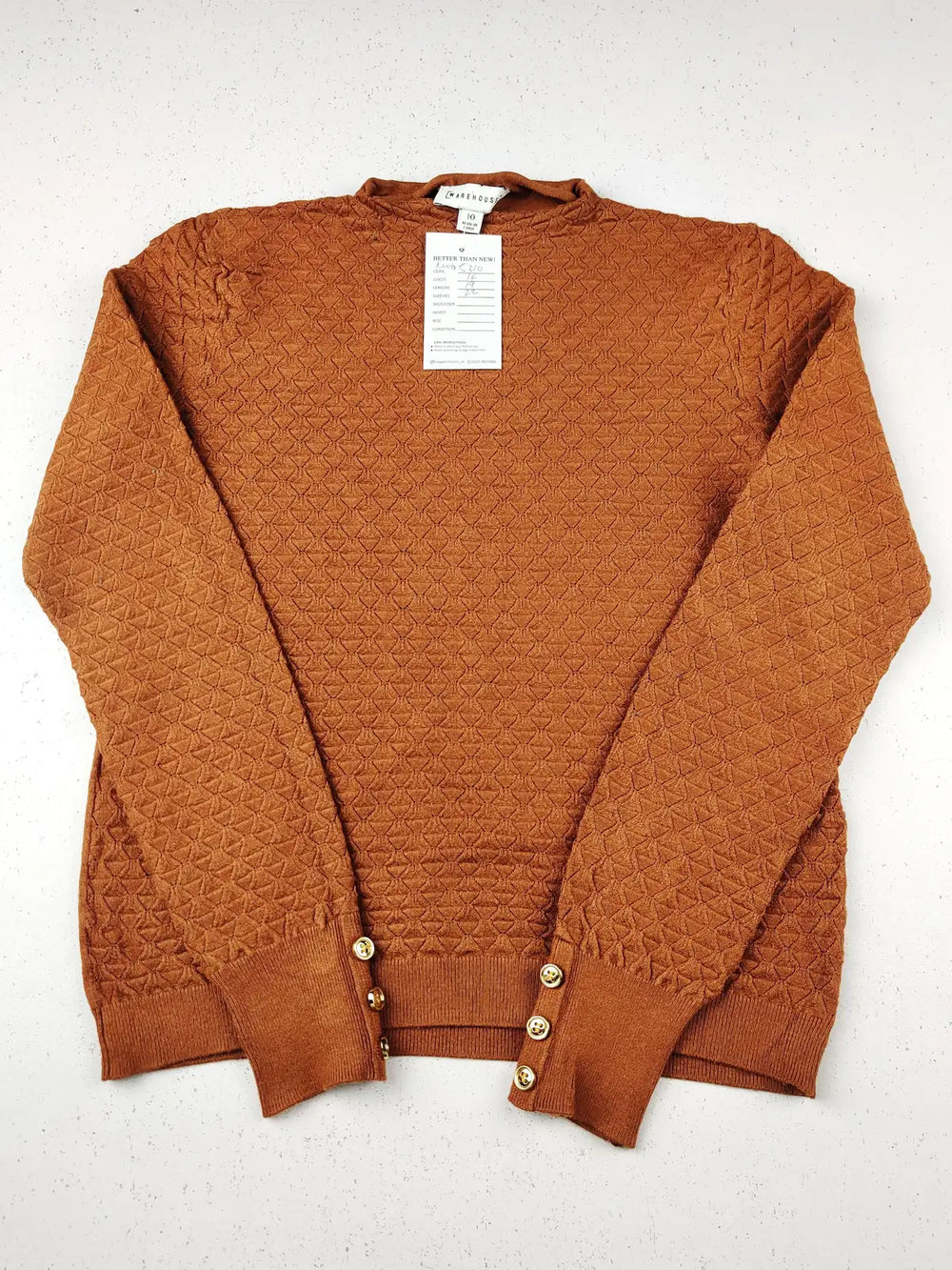 Buy online pre-used pre-loved 100% authentic & Original branded Warehouse (KWG-5310) available in Pakistan. Top international brands avilable.