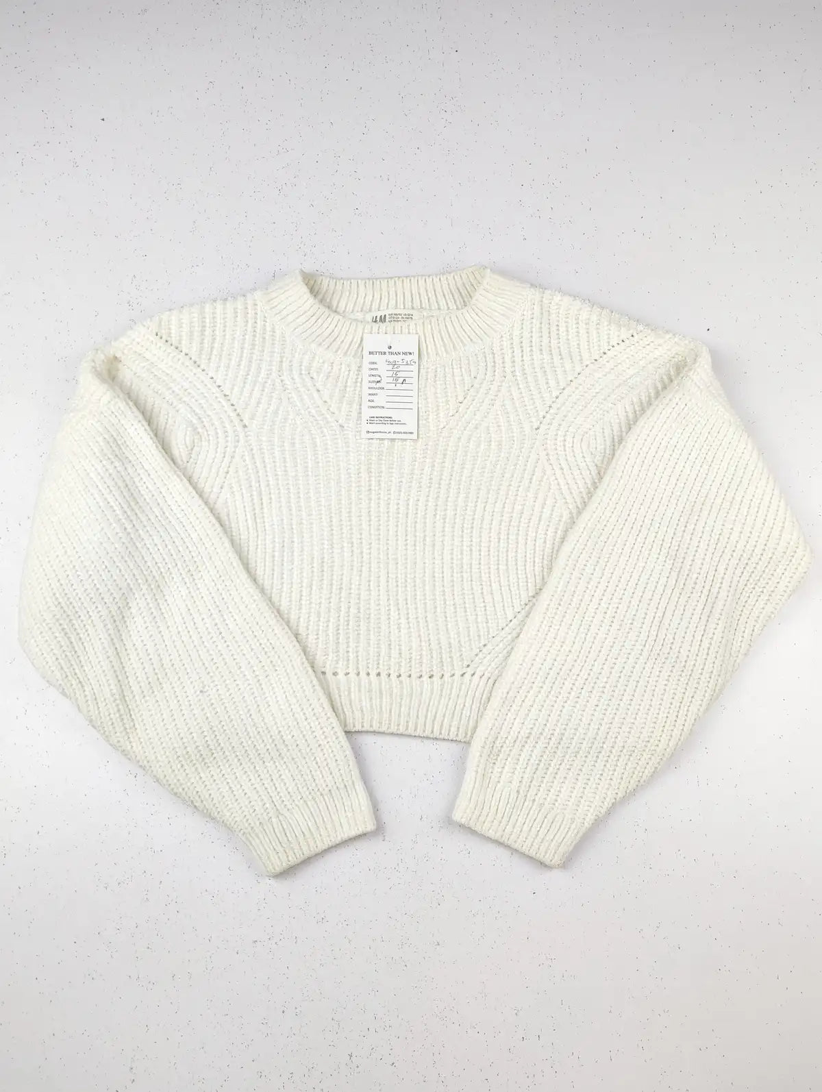 Buy online pre-used pre-loved 100% authentic & Original branded H&M (KWG-5358) available in Pakistan. Top international brands avilable.