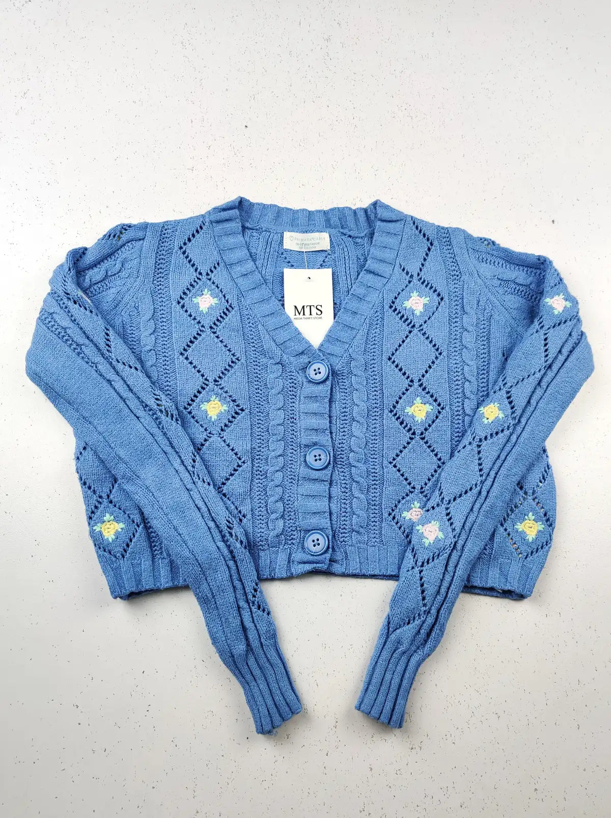 Buy online pre-used pre-loved 100% authentic & Original branded Primark (KWG-5363) available in Pakistan. Top international brands avilable.