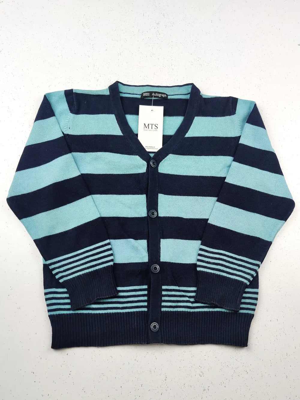 Buy online pre-used pre-loved 100% authentic & Original branded Marks & Spencer (KWG-5381) available in Pakistan. Top international brands avilable.