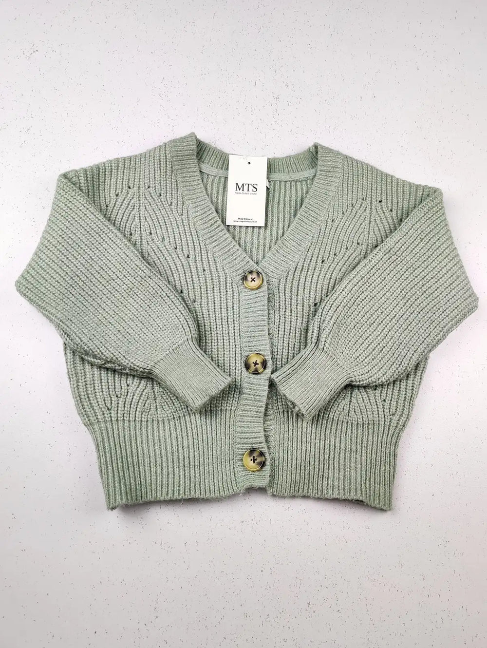 Buy online pre-used pre-loved 100% authentic & Original branded Primark (KWG-5464) available in Pakistan. Top international brands avilable.