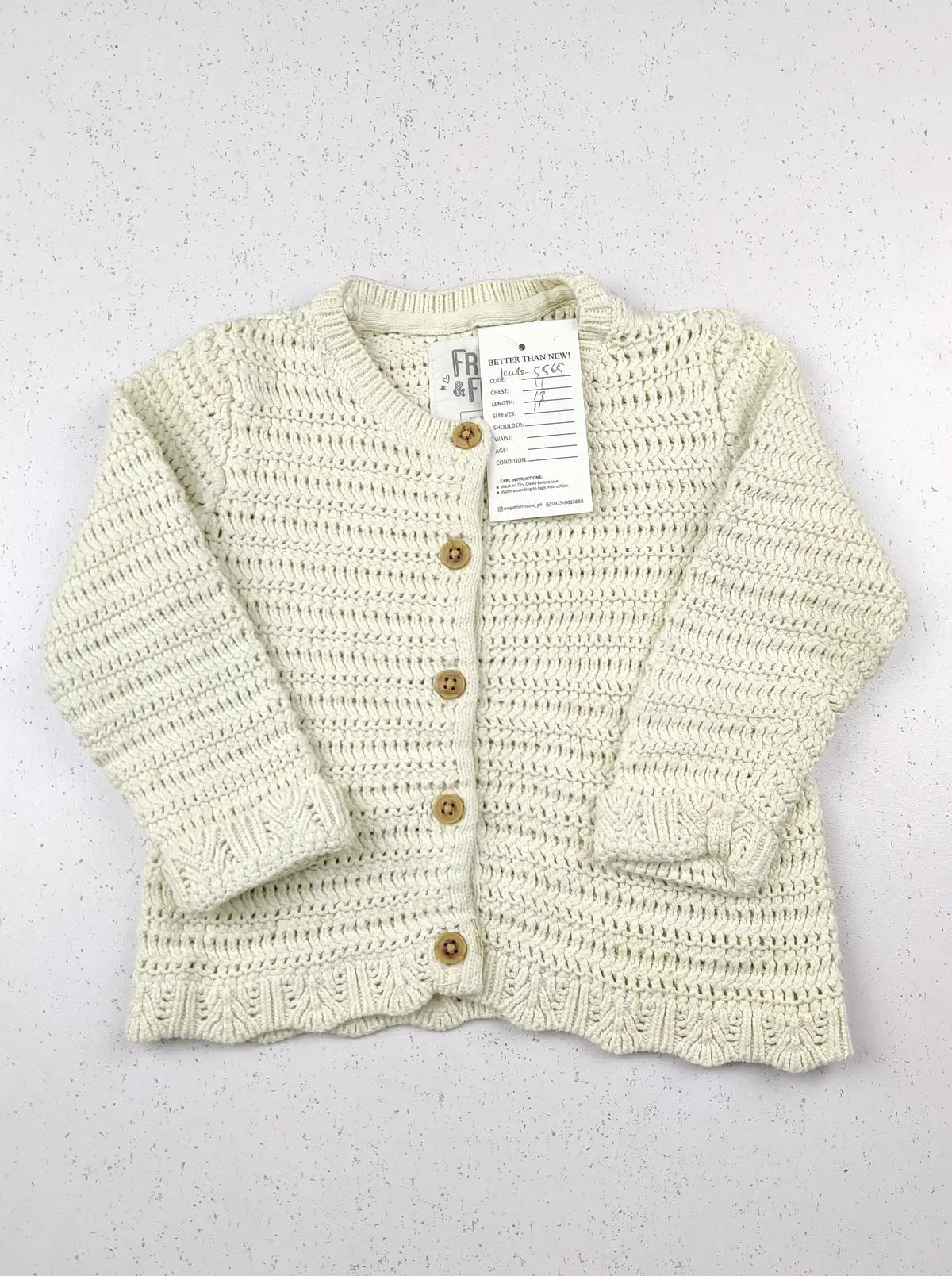 Buy online pre-used pre-loved 100% authentic & Original branded Fred & Flo (KWG-5565) available in Pakistan. Top international brands avilable.