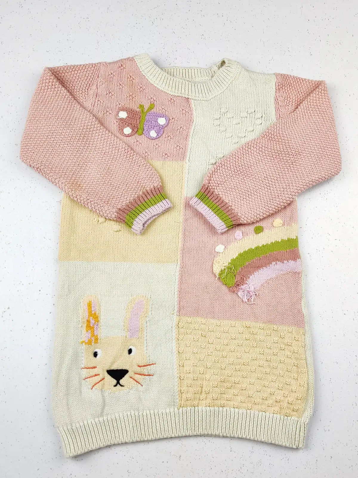 Buy online pre-used pre-loved 100% authentic & Original branded Tu (KWG-5596) available in Pakistan. Top international brands avilable.