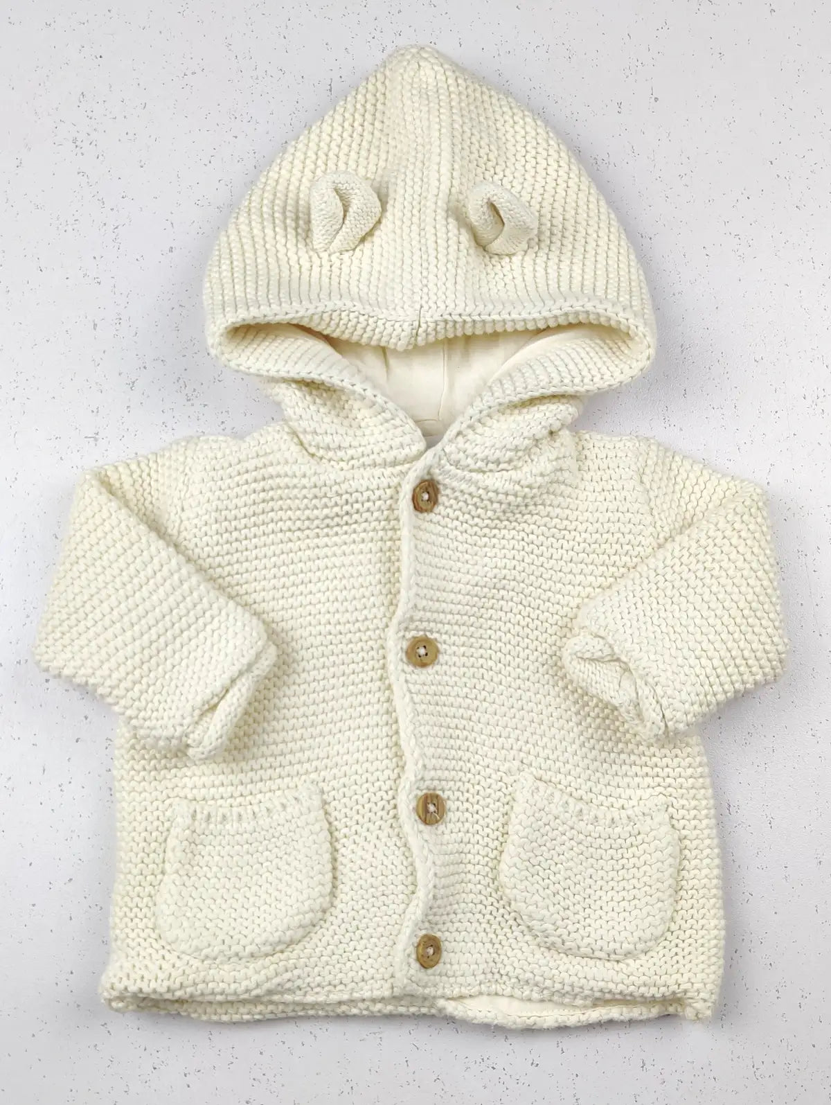 Buy online pre-used pre-loved 100% authentic & Original branded George (KWG-5630) available in Pakistan. Top international brands avilable.